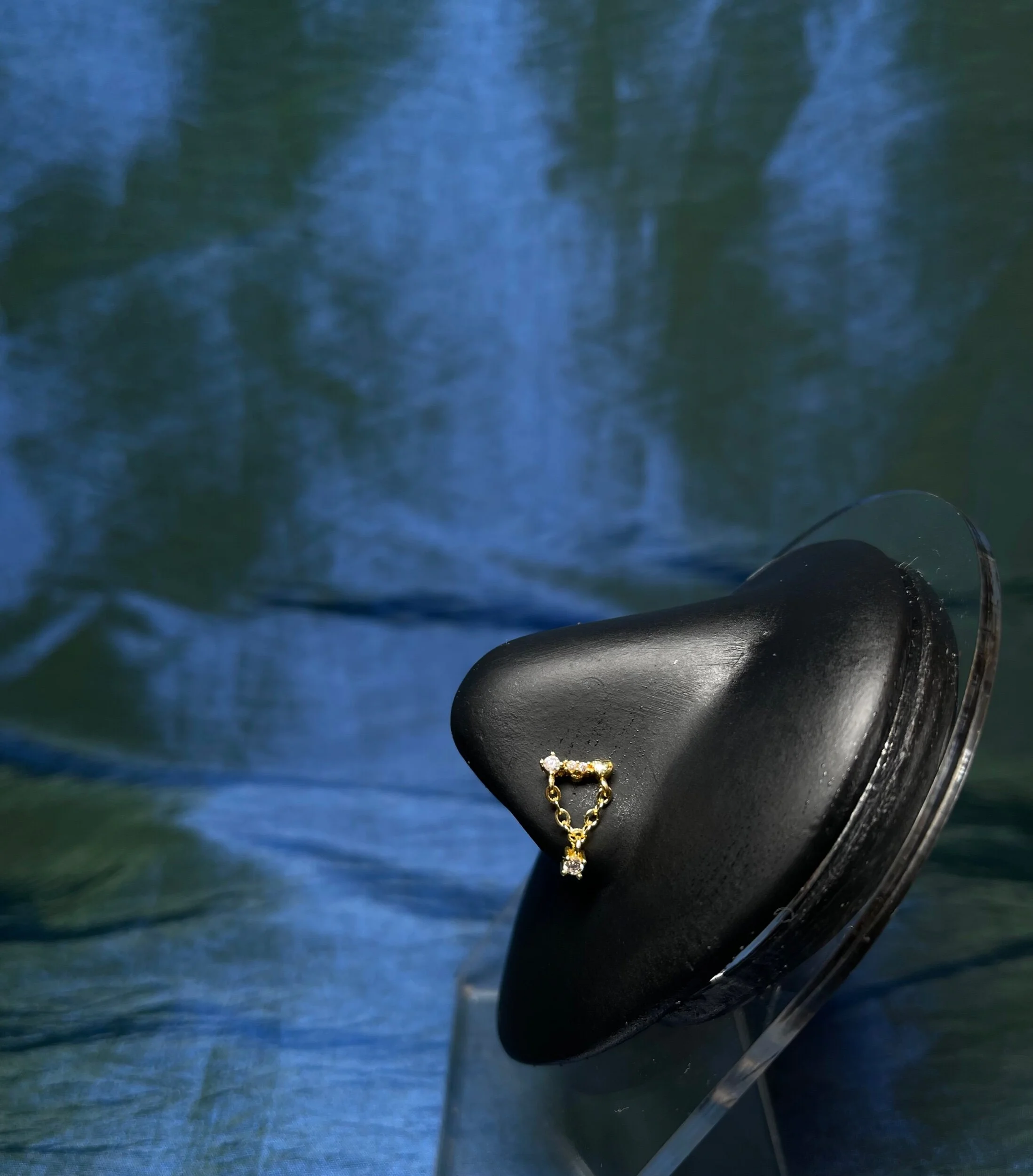 D571F8AF-EB26-4950-AC25-B89E9BEE94D2