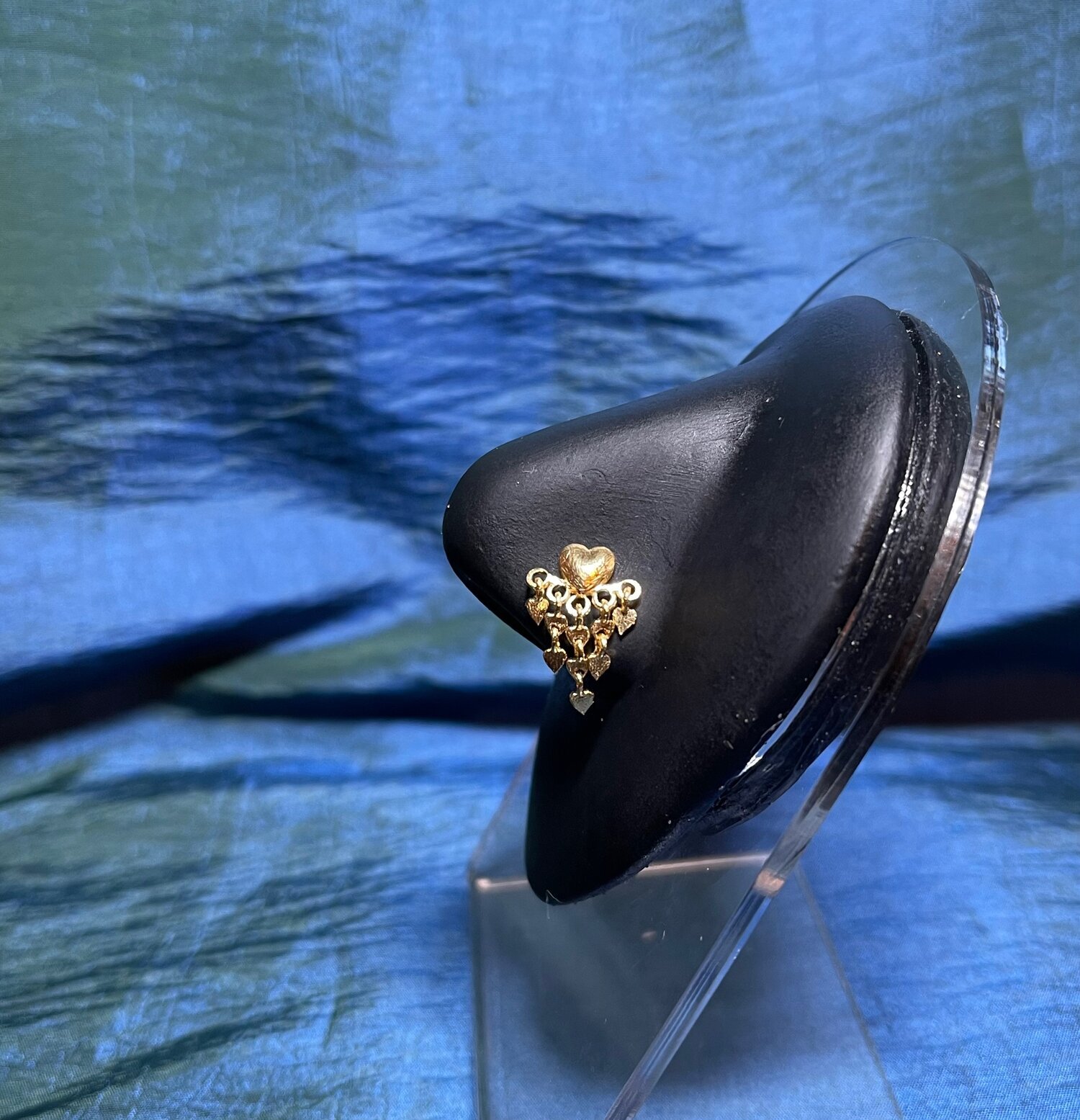 4FE09CA8-0E89-4E8D-BFFA-C562B10186A2