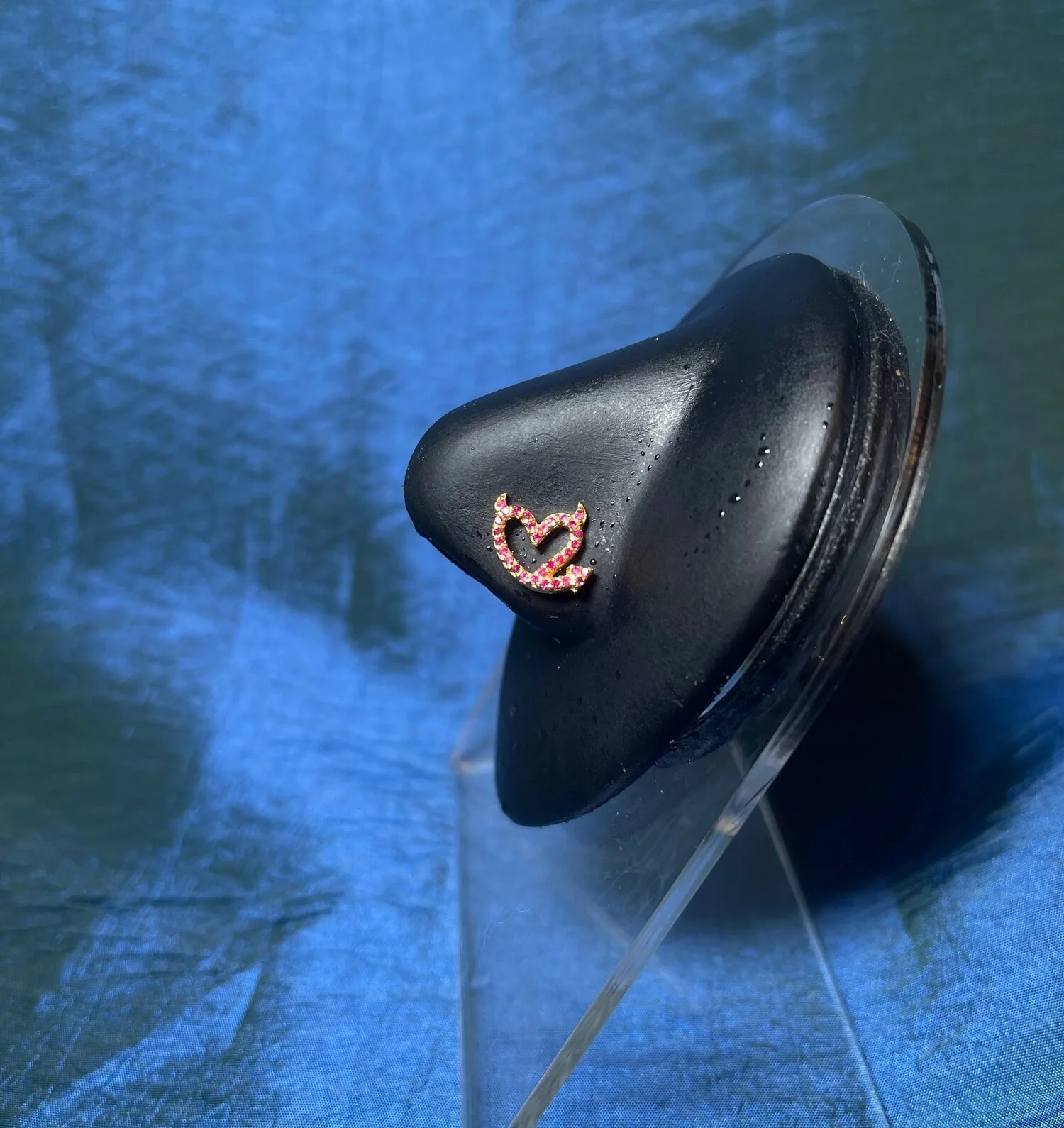 8000F9EA-BA9F-4C77-A379-F1F5A16D9802