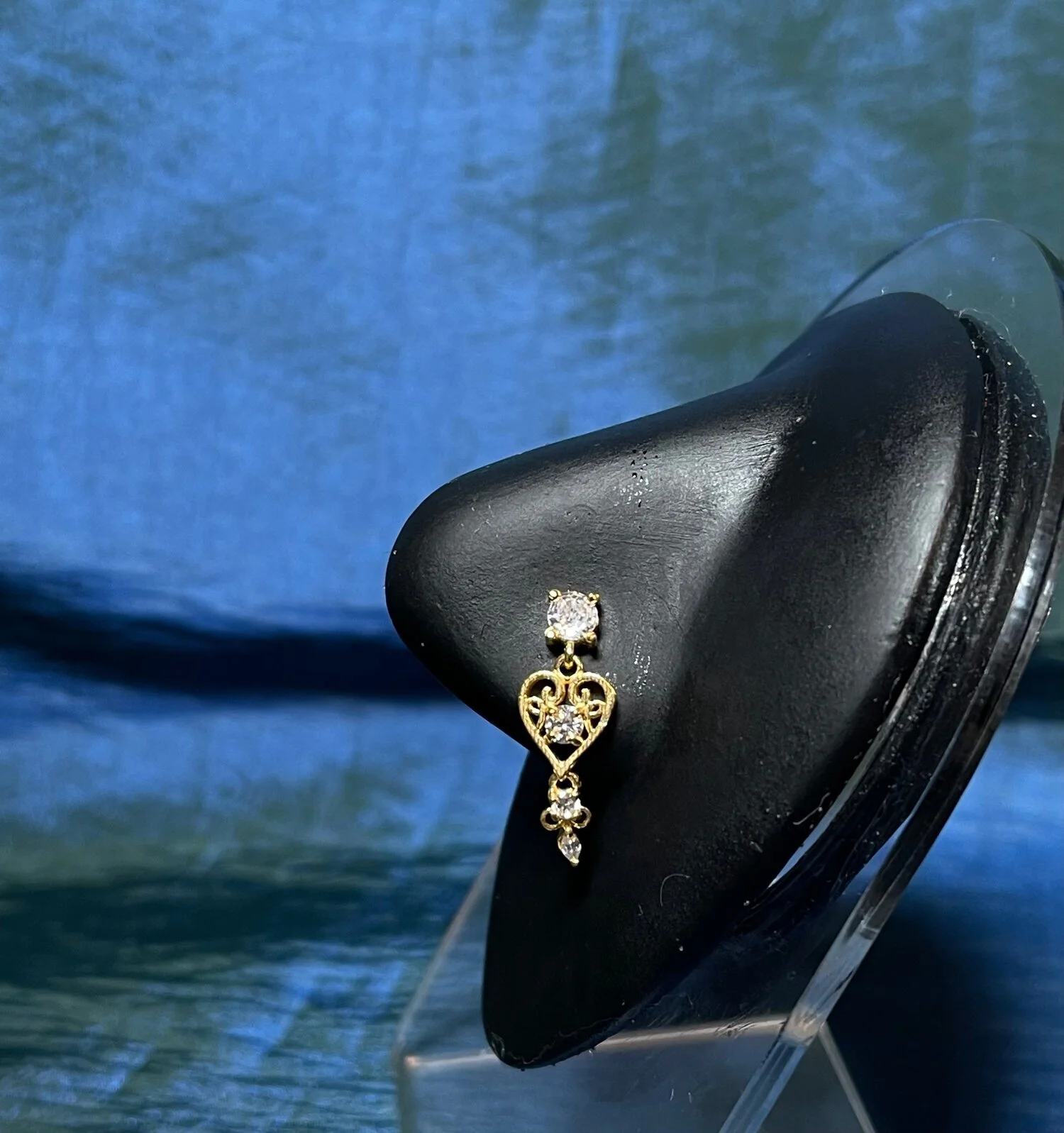 EDFB8268-8C4D-4F46-B864-034E10E1EB2C