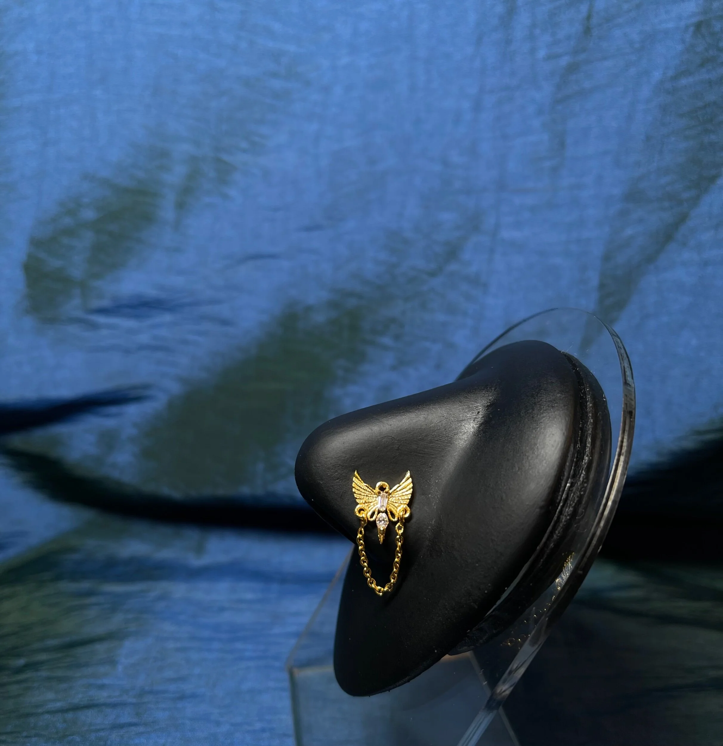 9C4CCF93-548D-4F94-9149-1D2F0D68CD54