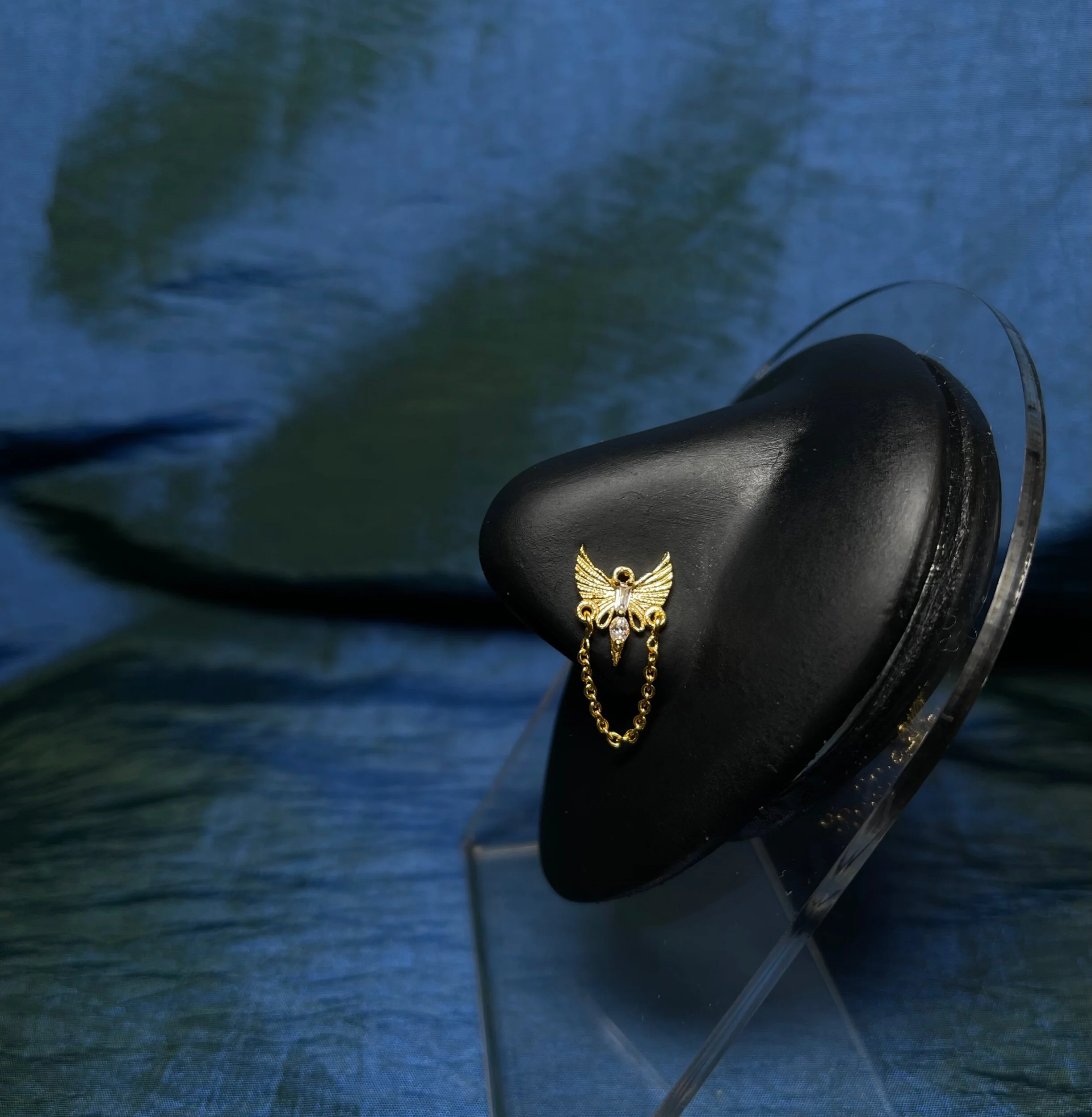 F2AFE983-1921-484B-B97A-403FC7F8311F