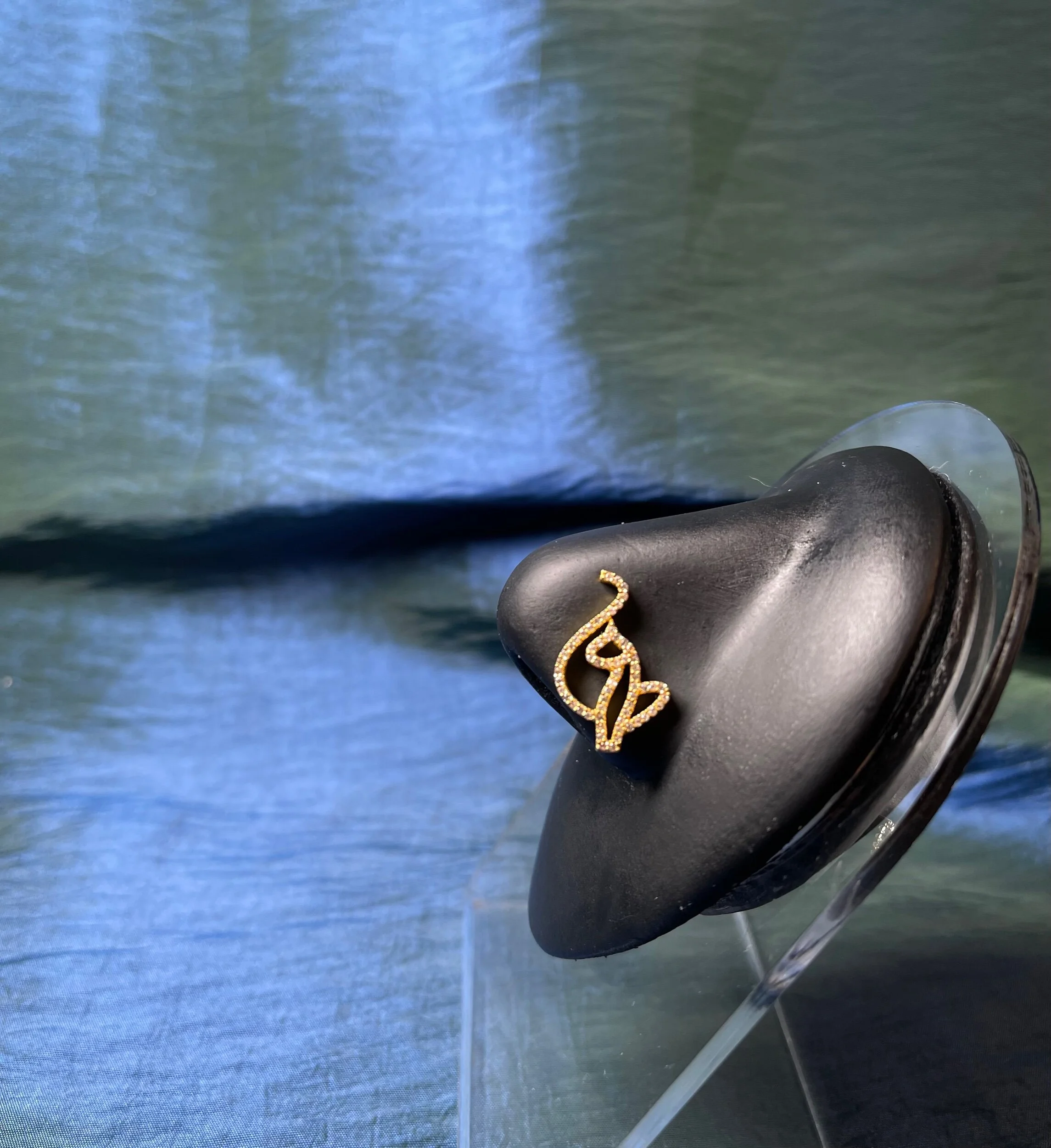 B0E3F90F-2597-4BDB-9DFC-1295994972EC