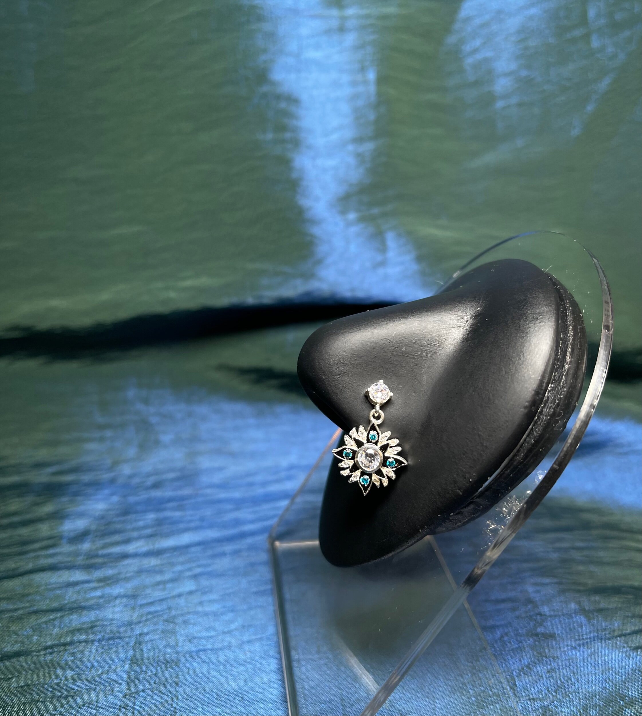 2EAEEF87-09F2-4BE9-8BF8-0EE5A5160705