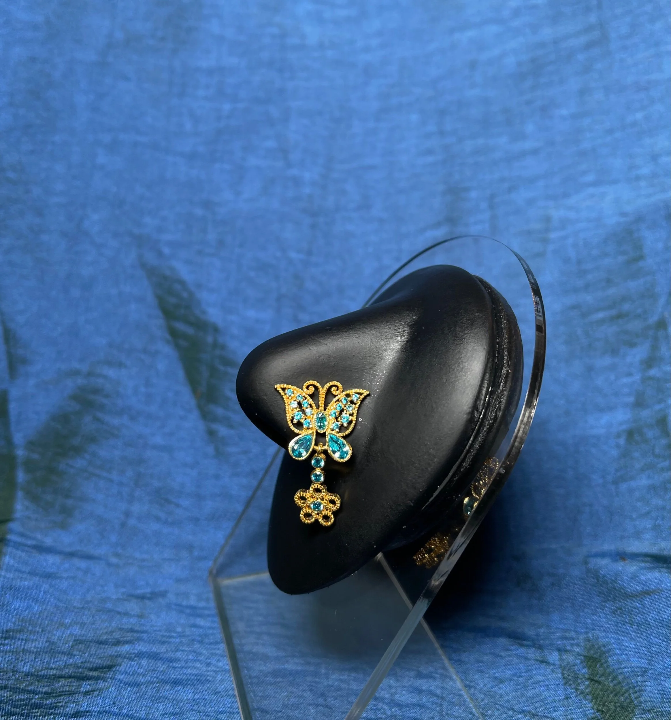 2D112898-47C5-4481-8D72-1931C21C88C3