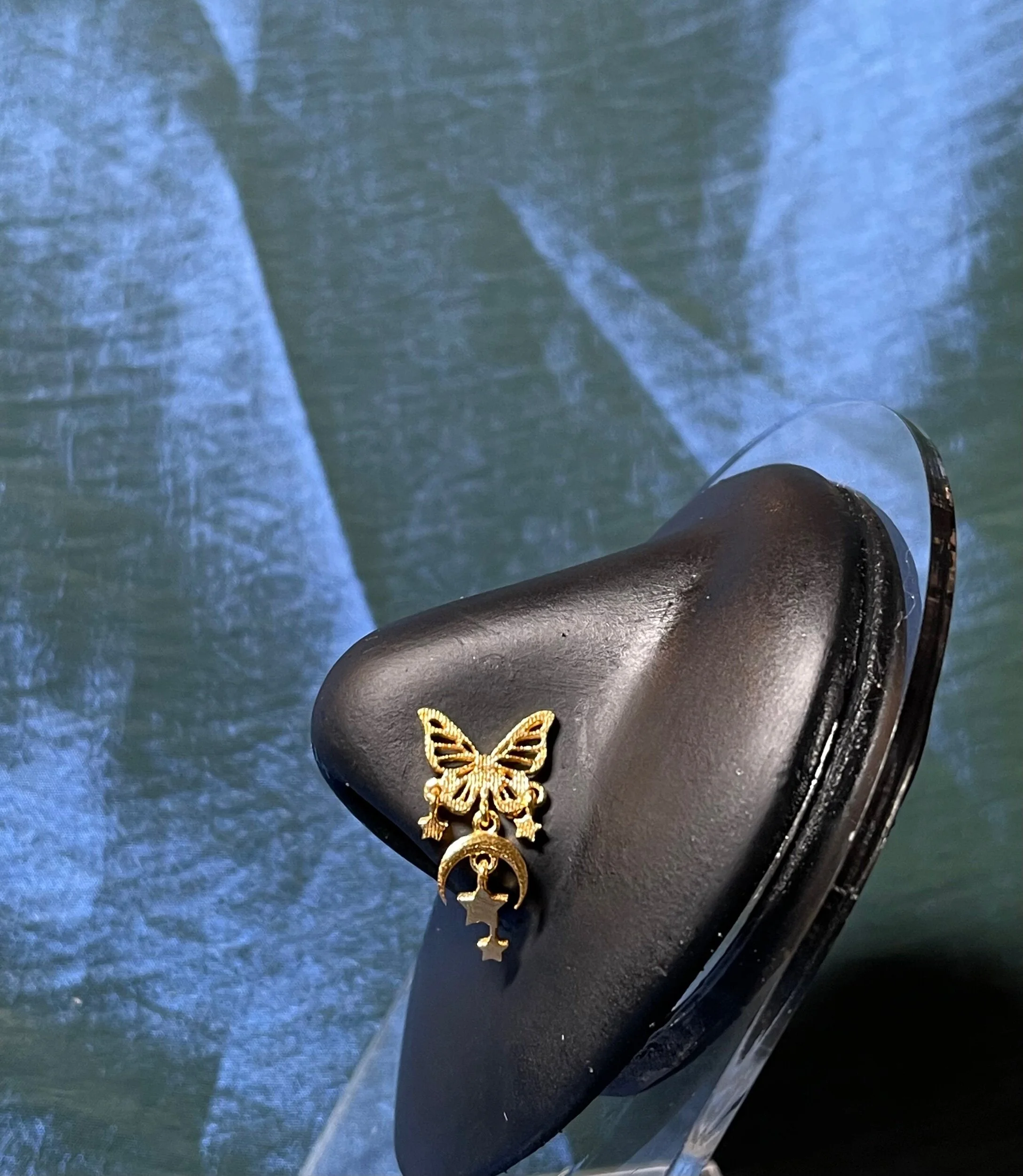 42A73263-0511-4B56-B053-B147A560E362