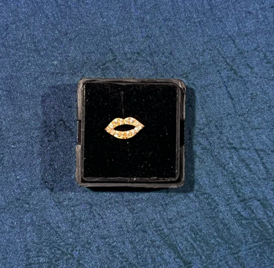 0BBA5105-3BC4-4FC3-924D-00B1BEBD3FBA