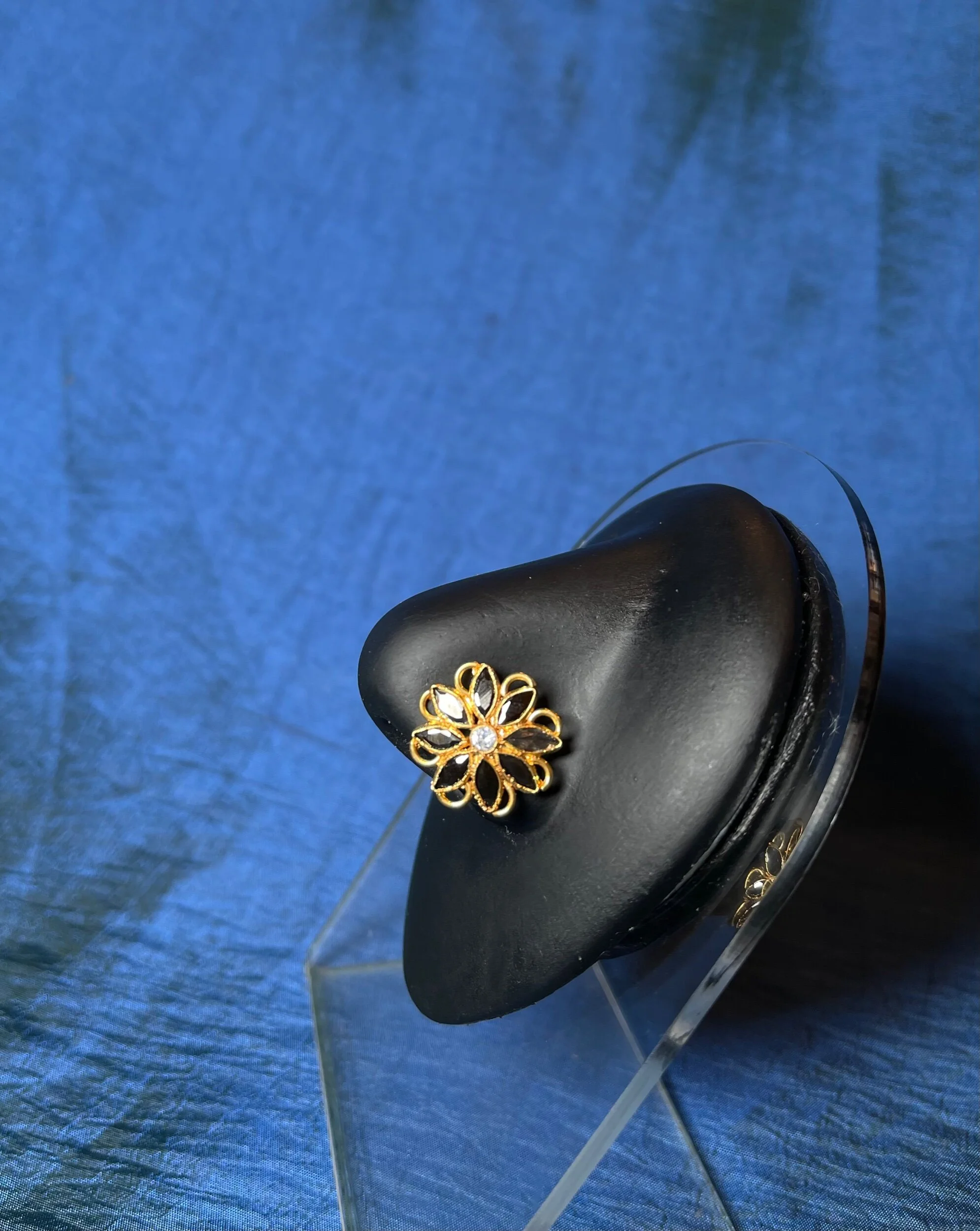 B348CB77-A81A-4483-A36E-D4B7158EB8A7