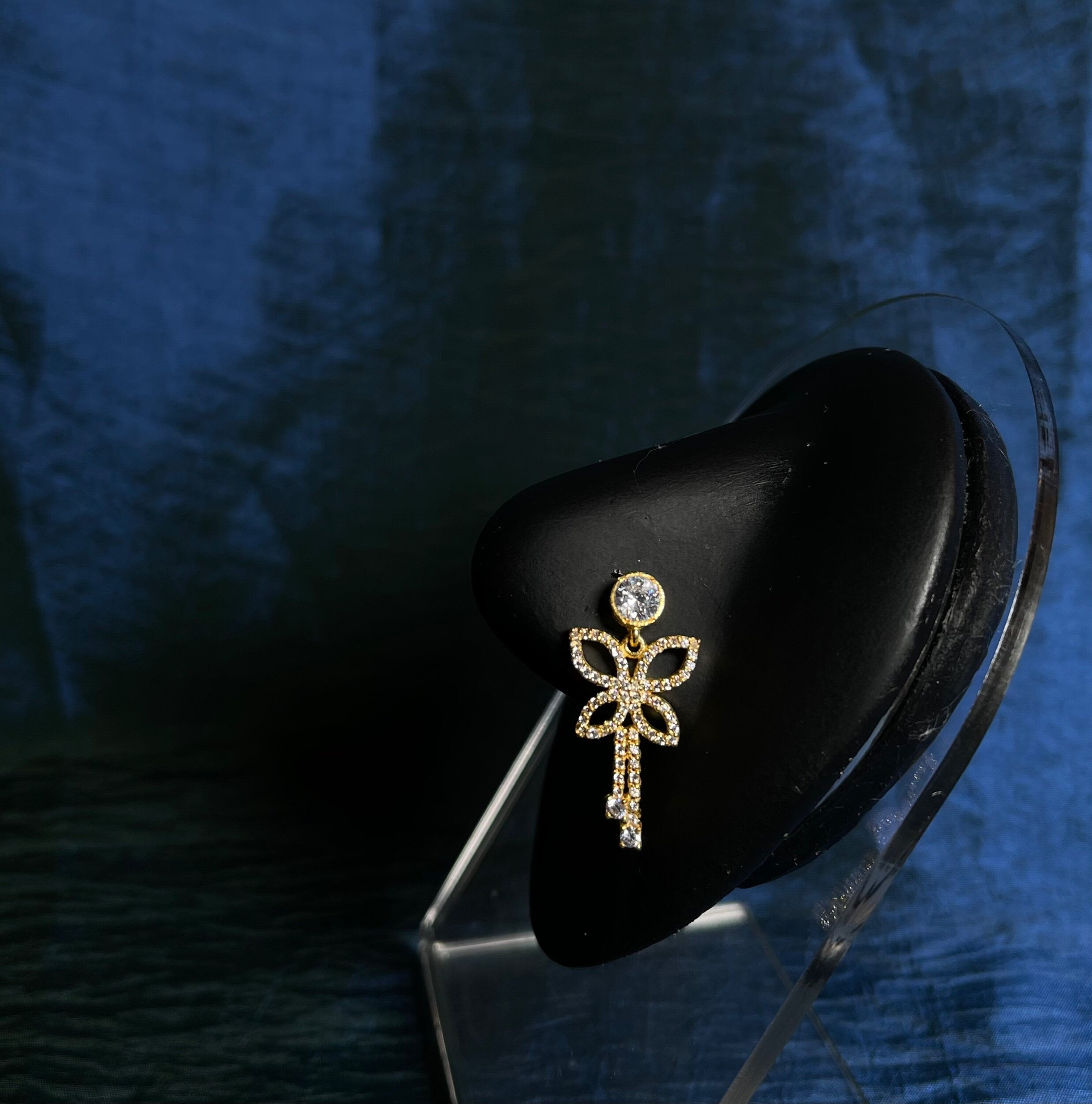 0EEF954E-B9A3-4C90-B742-9460A76C2A95