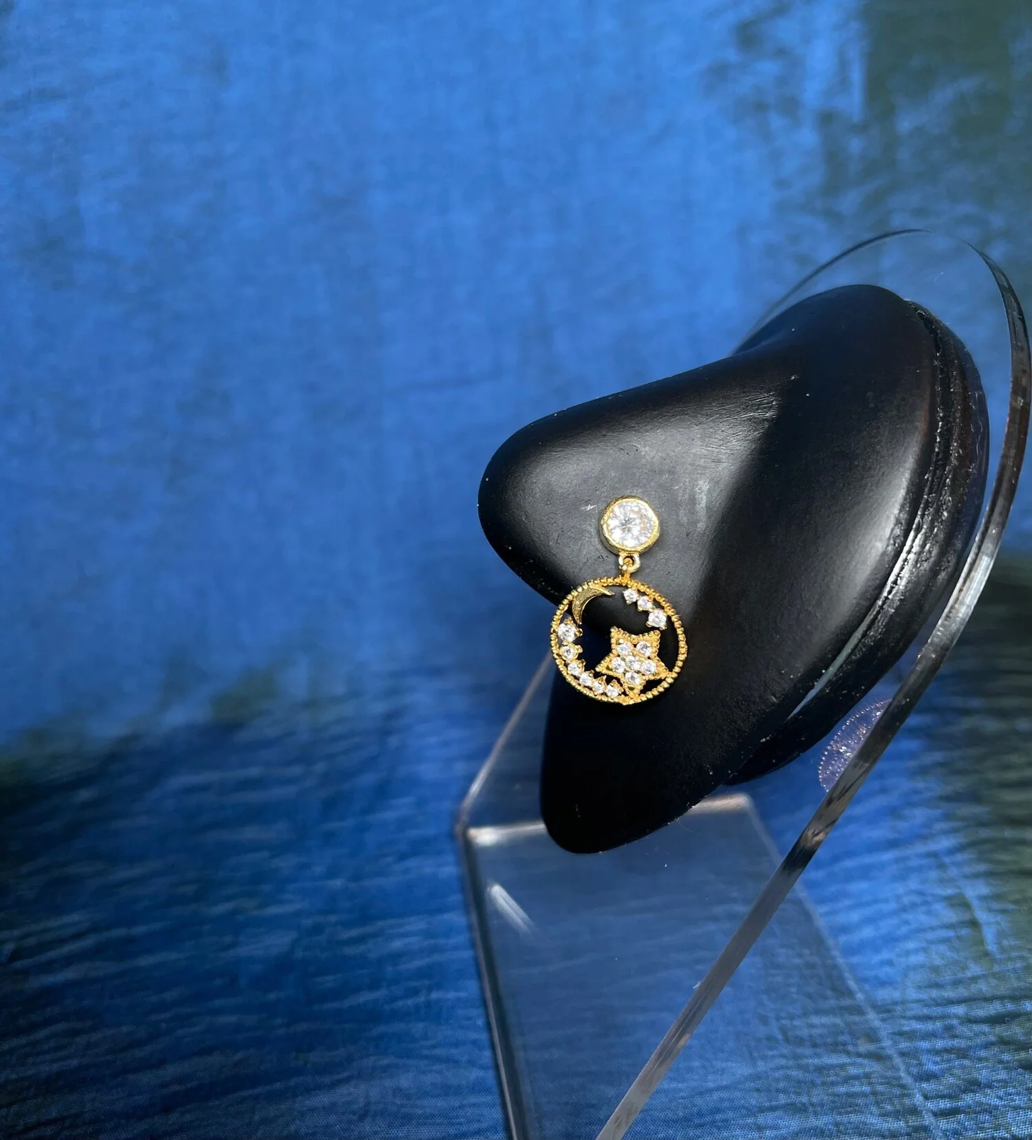 12F9A756-6720-4C6F-8249-1CD19038E8AD