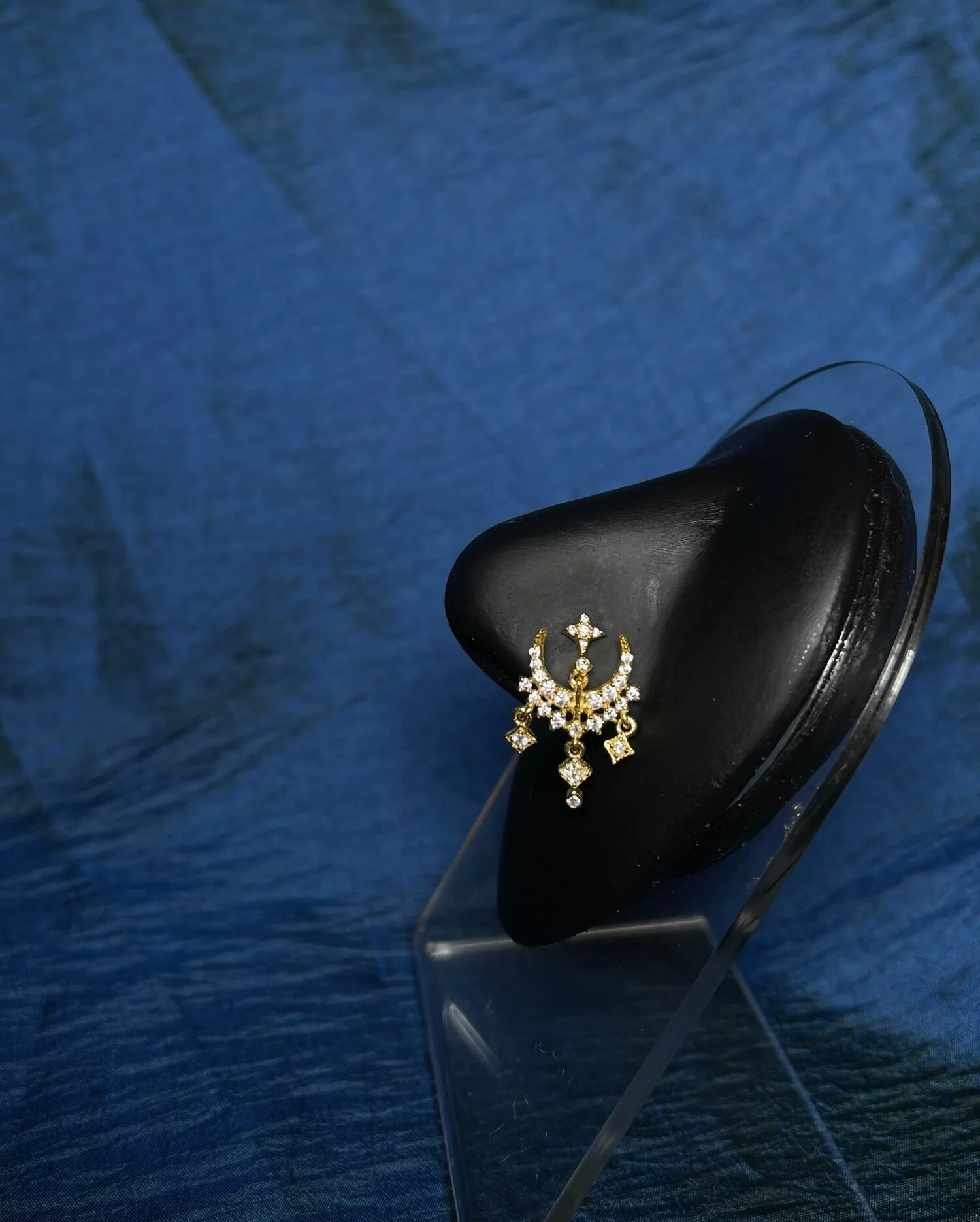 D37F06B0-77AC-4F61-8C34-39A353FD16AD