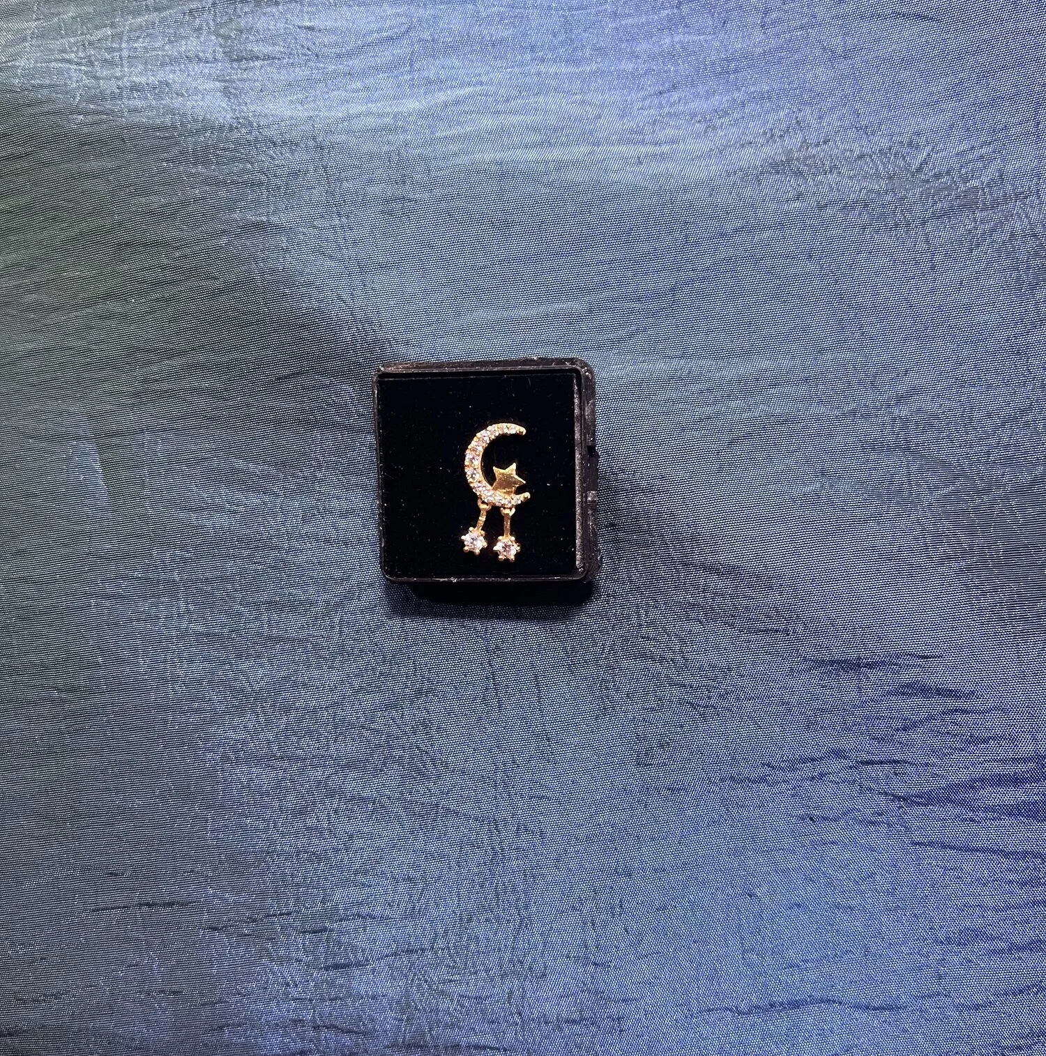 BDCFBD16-4920-488B-81AF-9DDE64448CAD