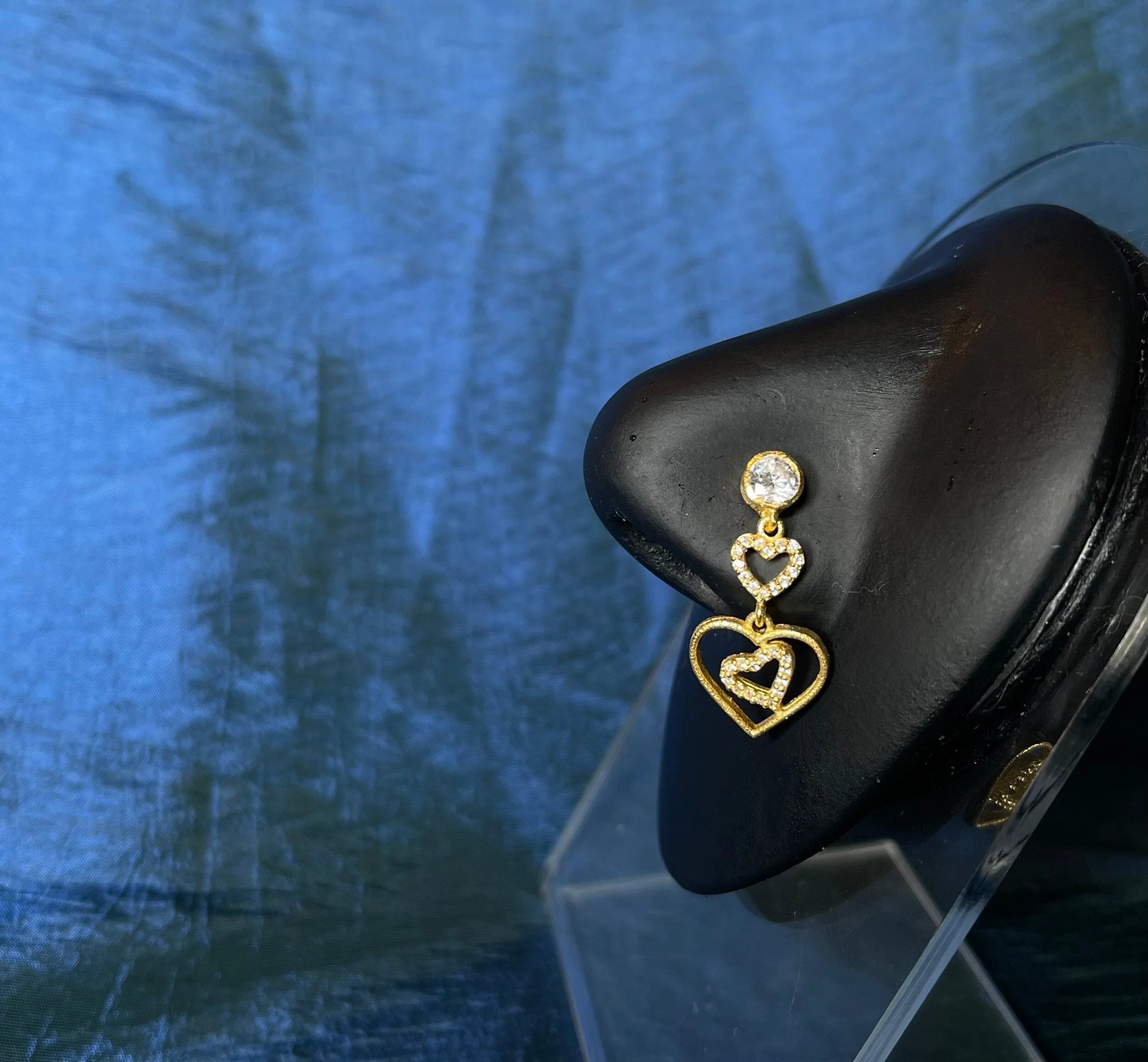 D2F4BA60-F823-4B5B-AD06-36A290018F01