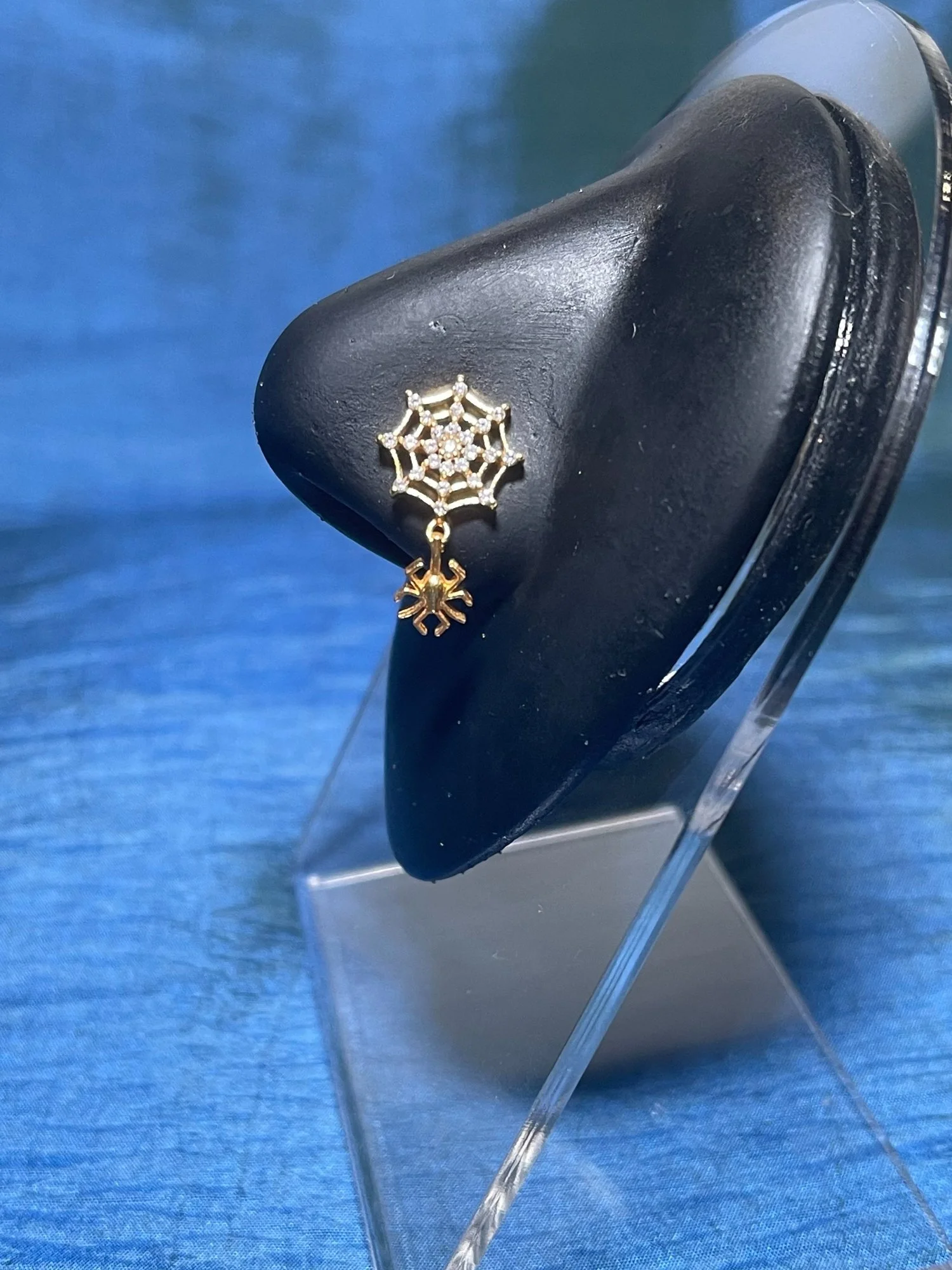 5B8032EC-096A-49DD-9ED2-176B61117922