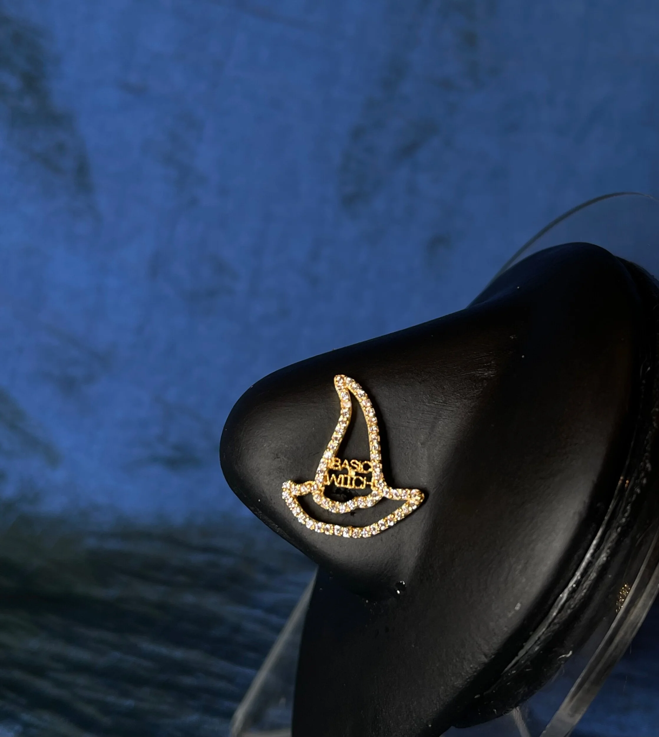 31E9A384-B03D-408C-85A9-A45203197C9D