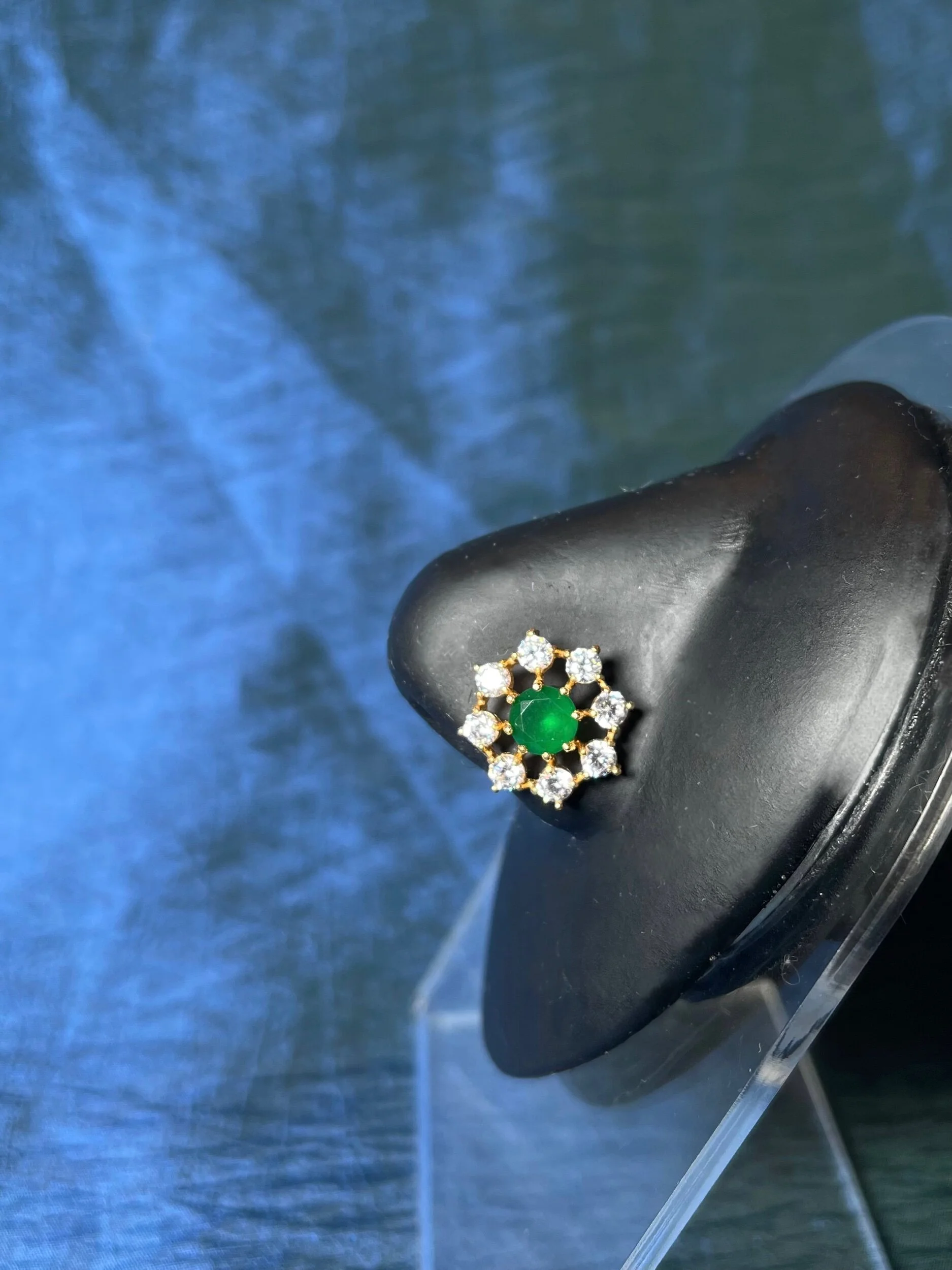 8C7E2188-3B1A-4A1C-A704-6F18E1E90F45