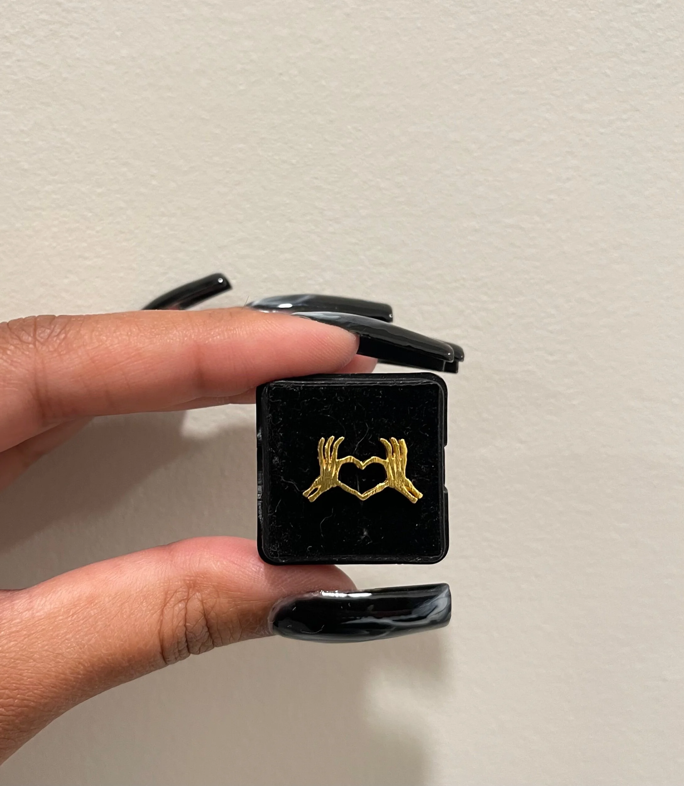 98104324-6BC3-4D71-96DF-E1FD778E0122