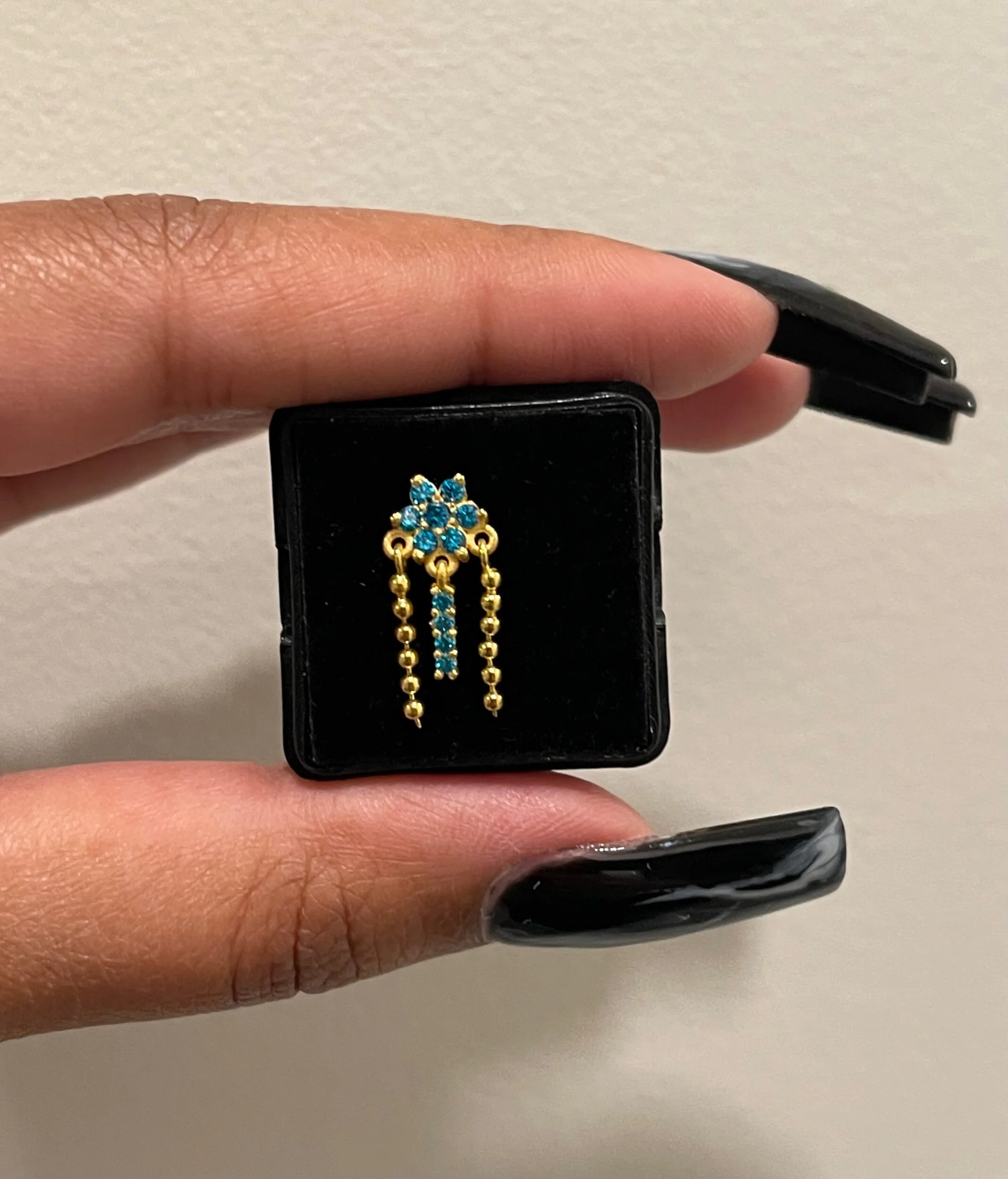 25C7F2E3-F2AB-481C-B980-DFBD94554DFF