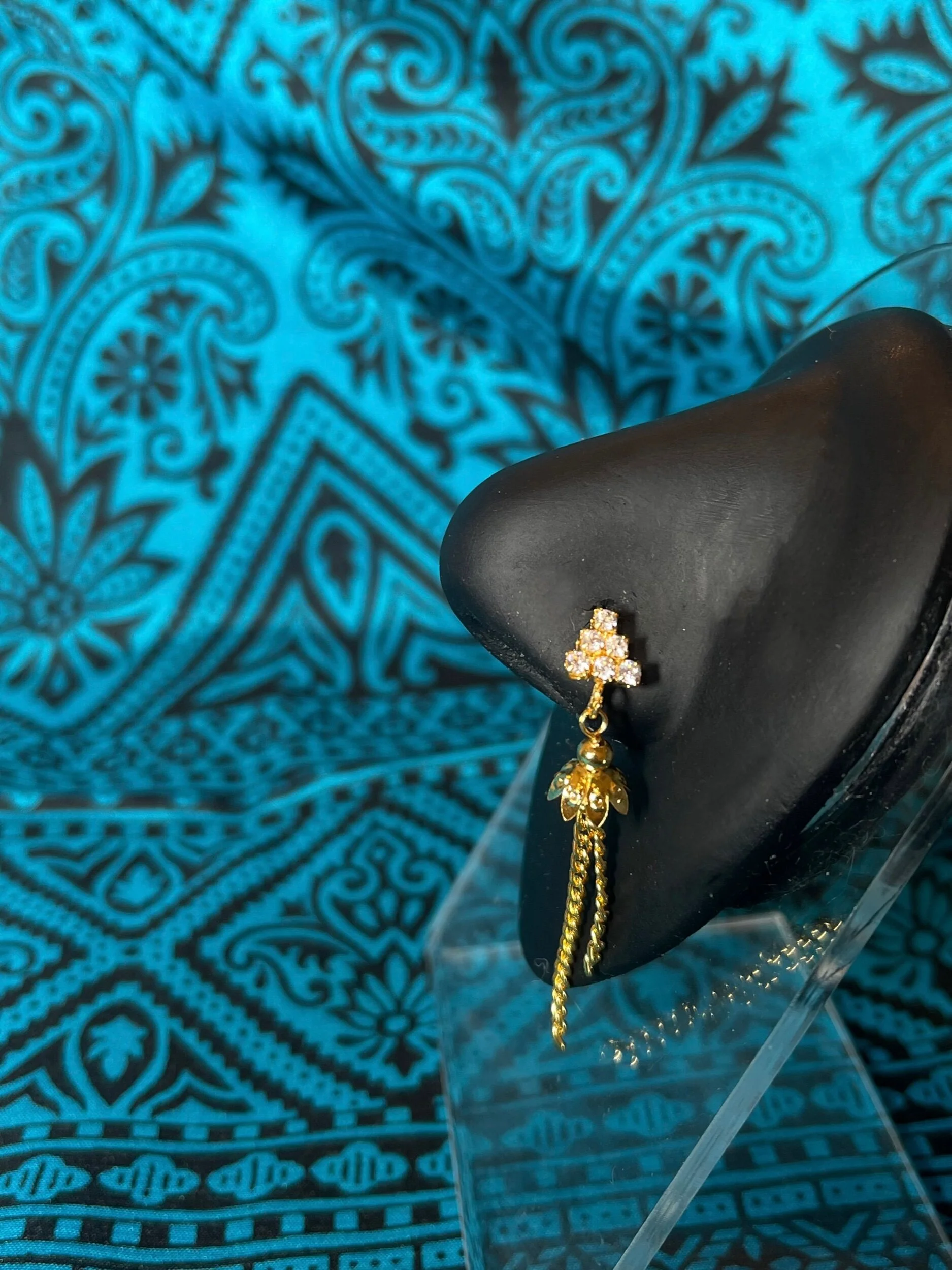 CF9E5C7B-40CE-4236-B9C1-734DA7909238