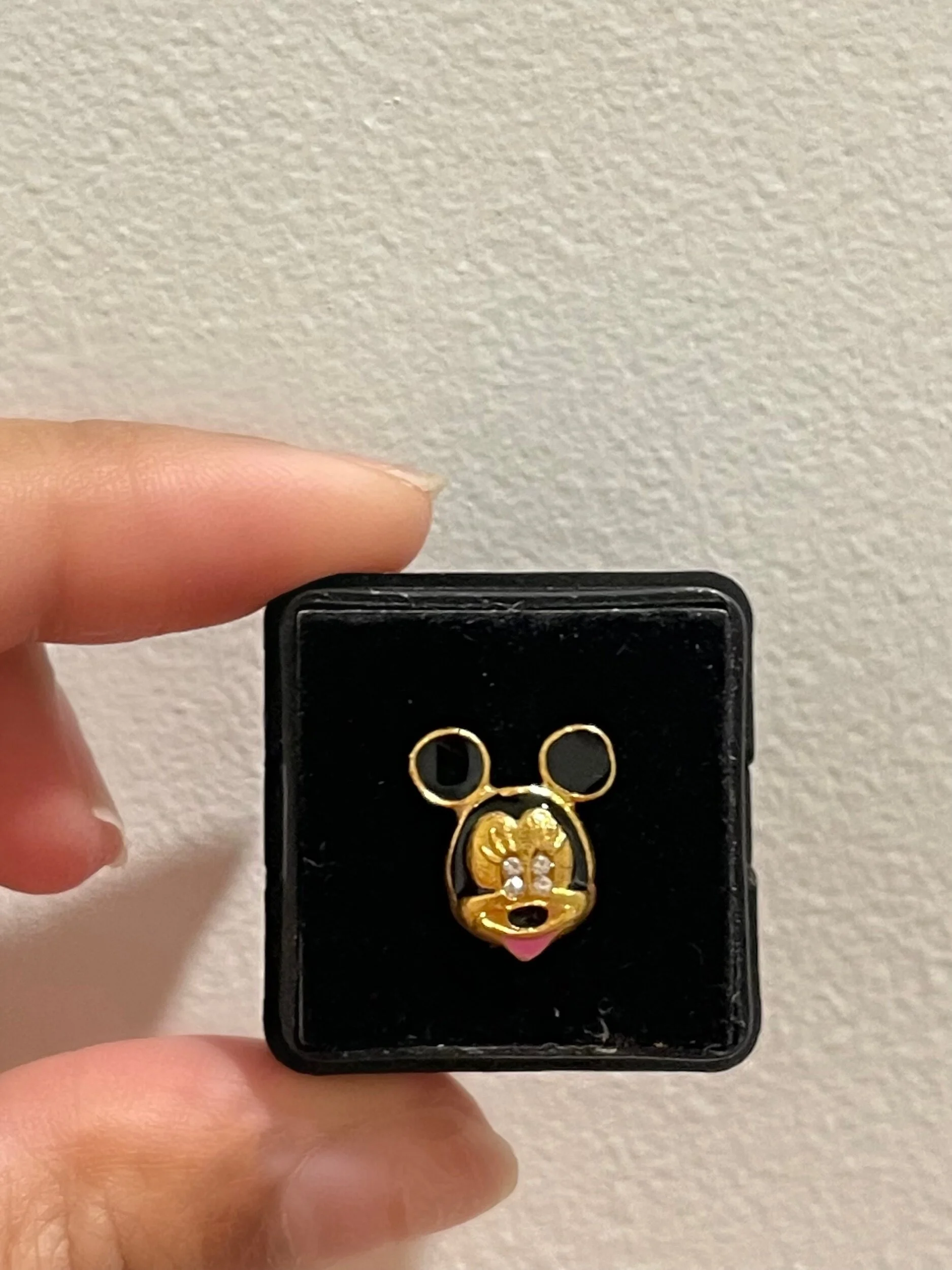 C671FADB-8357-4554-9435-2DEC6717E45C