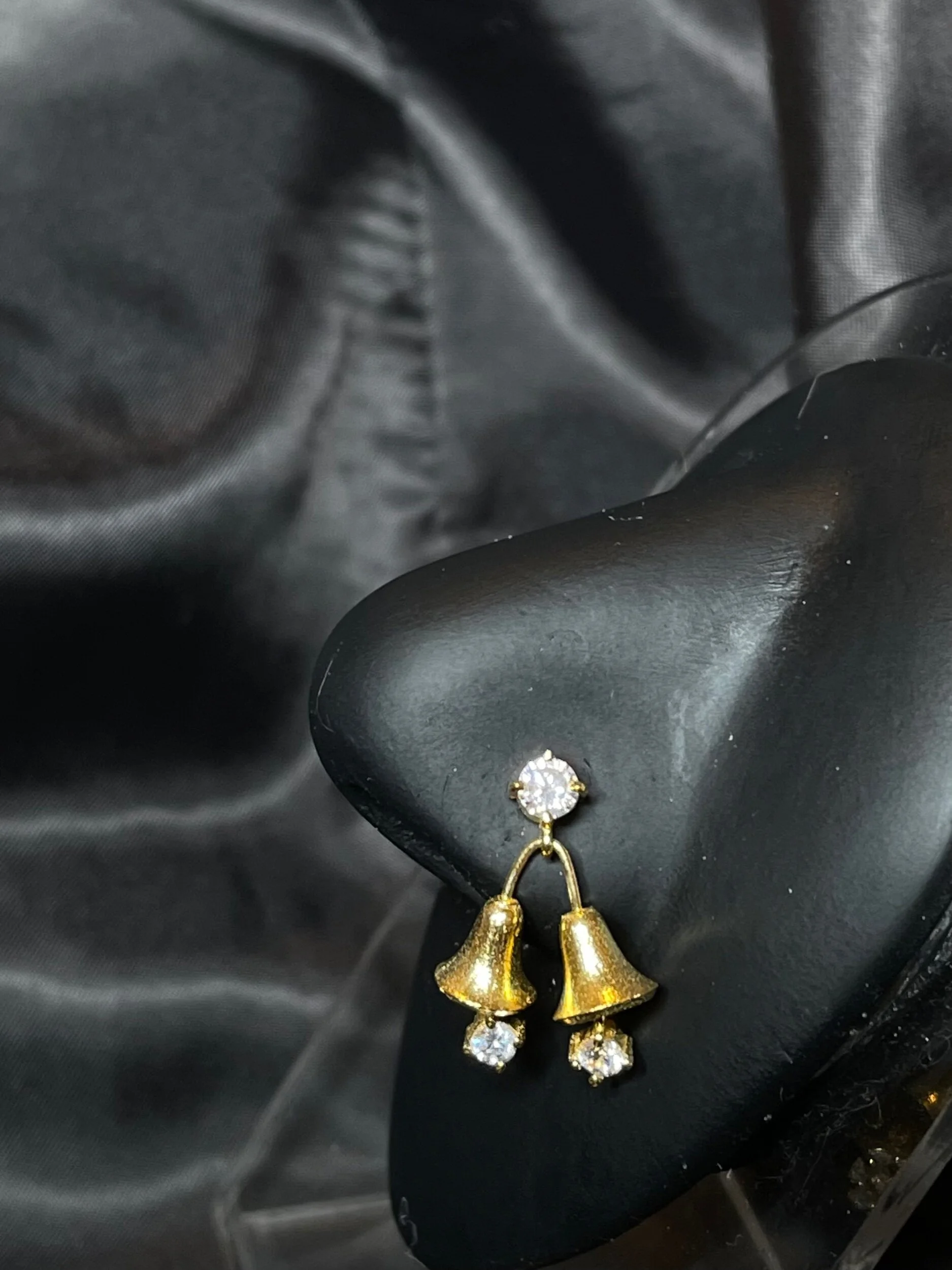 E2080F6A-A917-4B08-BA18-7145E75BFA17