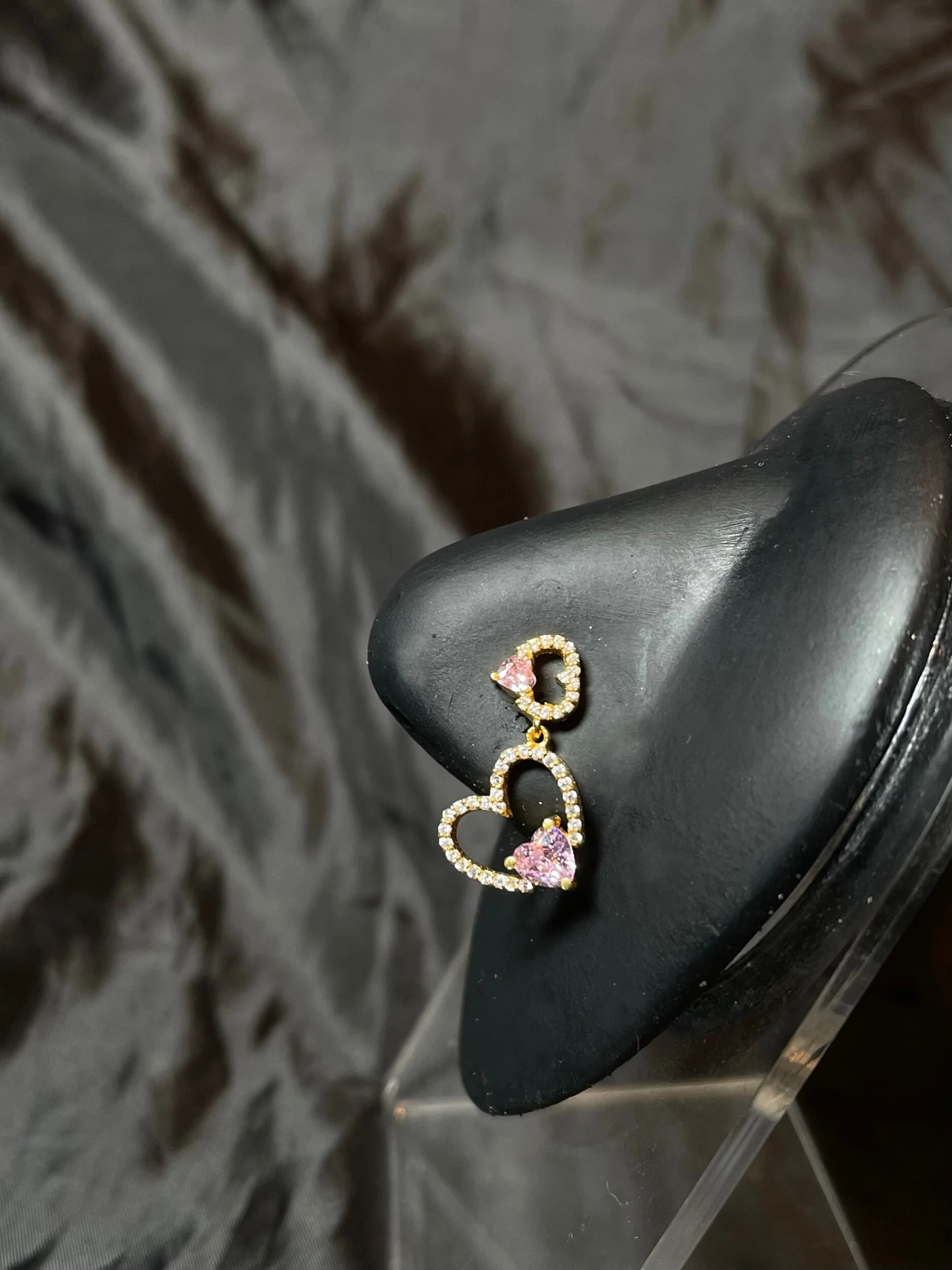 74A448D6-2670-429E-B5F7-466AA41FC72C