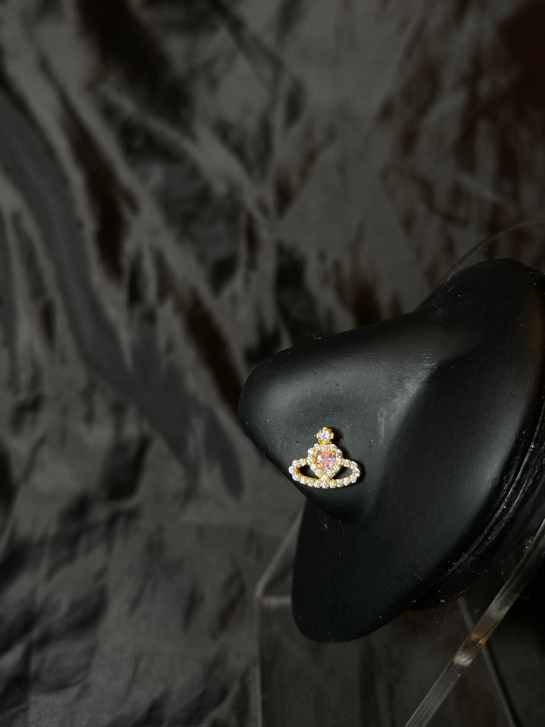 8BB27485-2A64-4A19-94EC-AA1E9C1DF75C