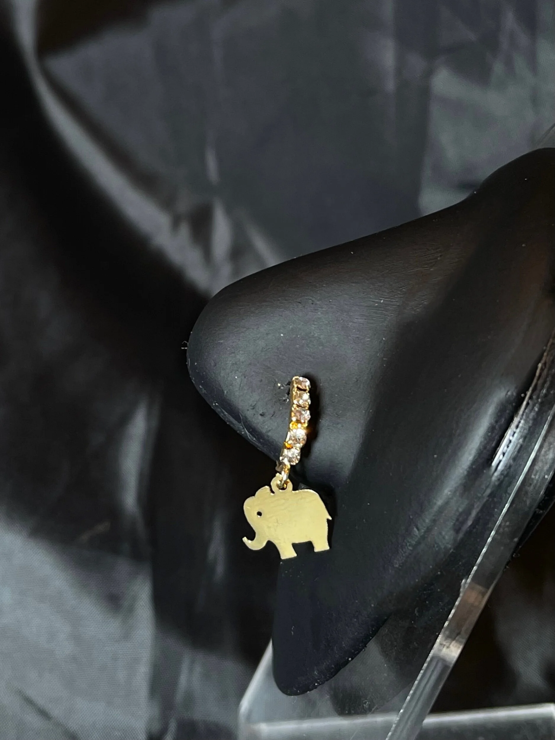 5B8AE6DD-9F3E-4D18-9F95-B709578E52B2