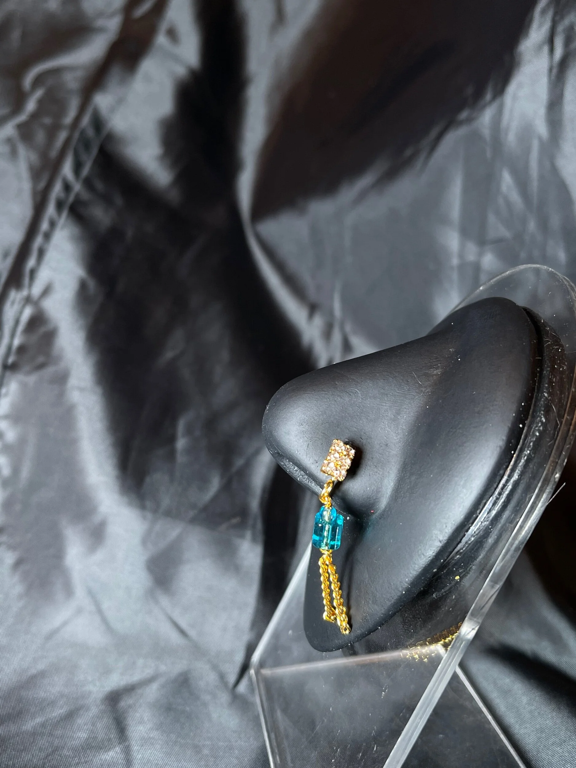 AA2CA8A7-6705-47CF-BB8F-6D5B62E61938