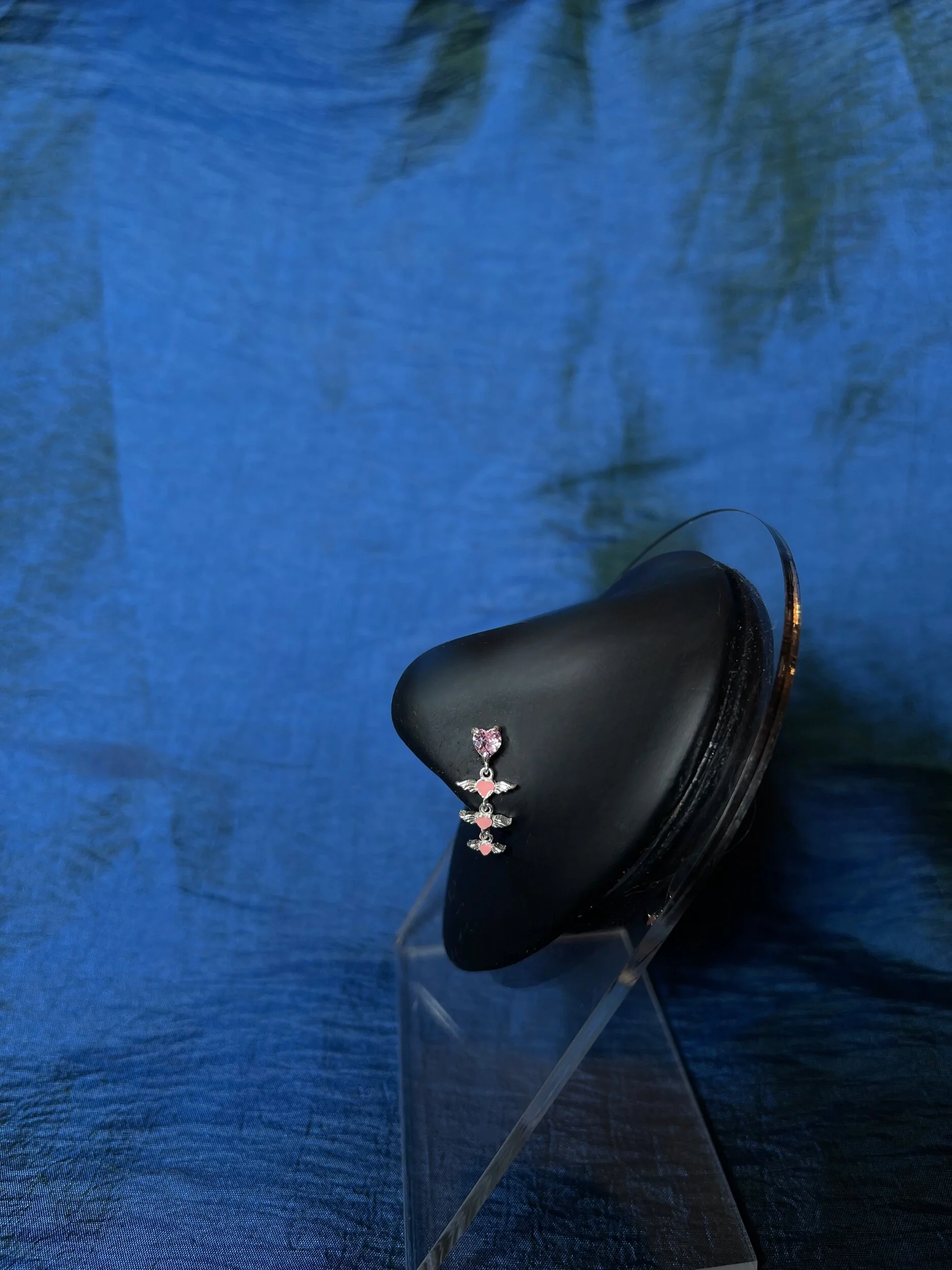 C8B6EC24-B52C-4047-B7BC-3234A64709F8