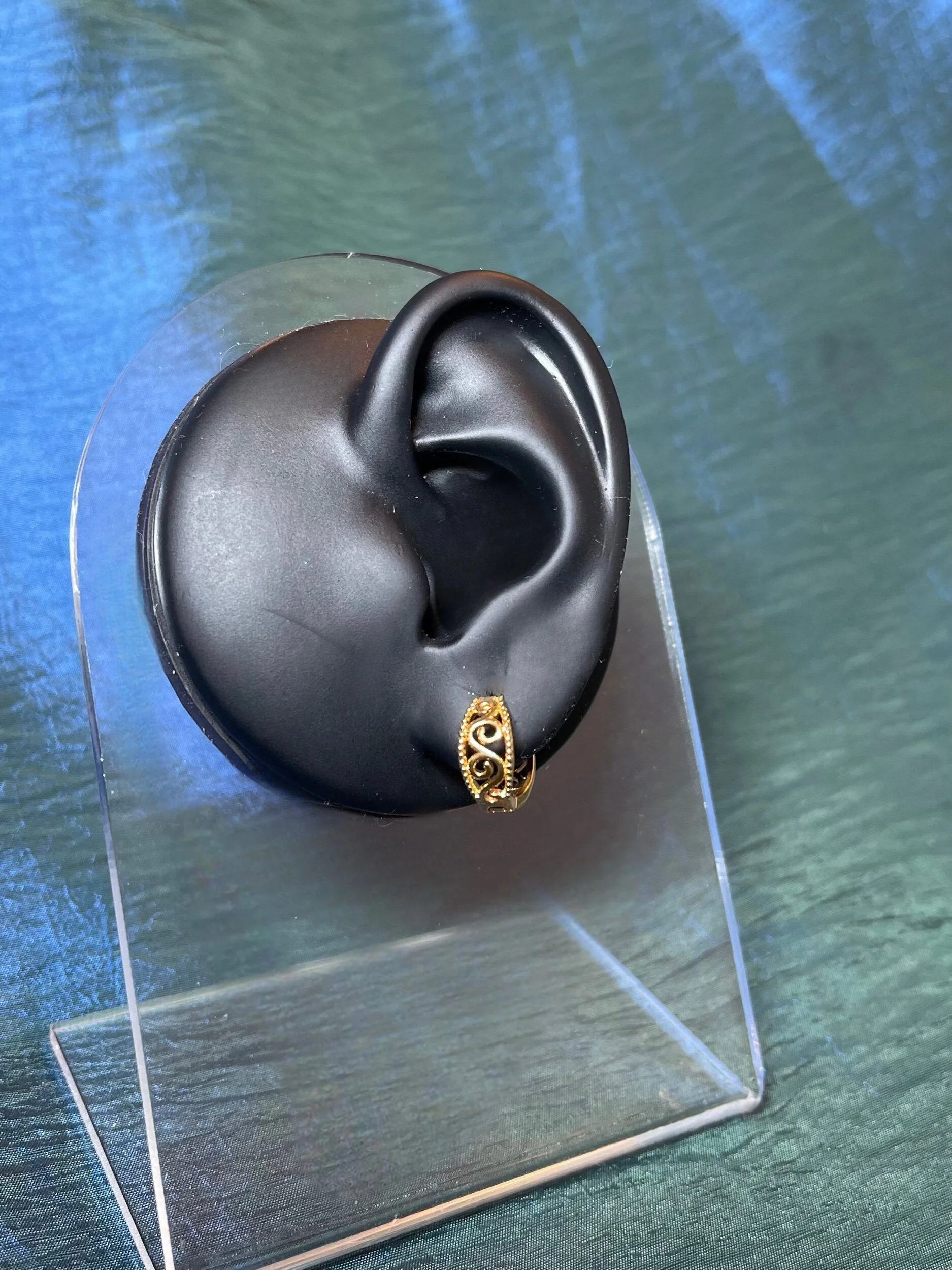 E1E02BAA-10CF-442A-8941-6B05B71D4124