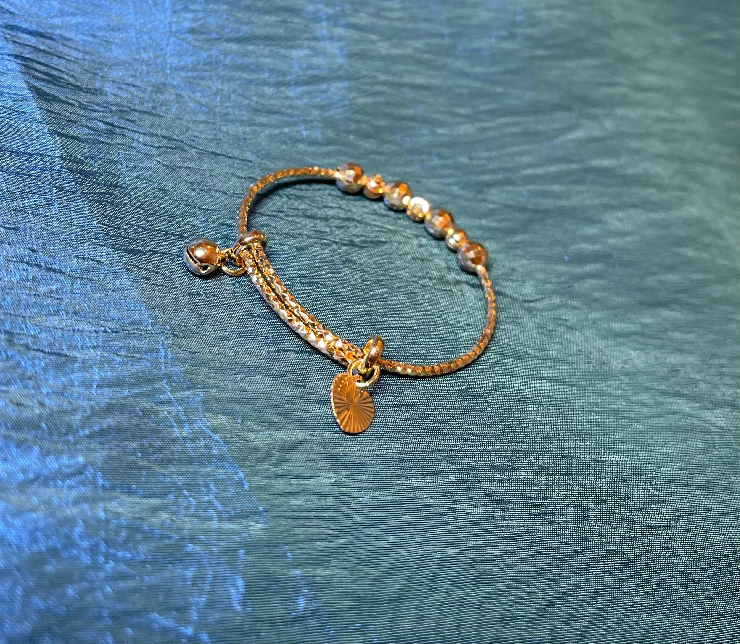 B93F8380-31A7-4B11-B2E5-32AB89159047