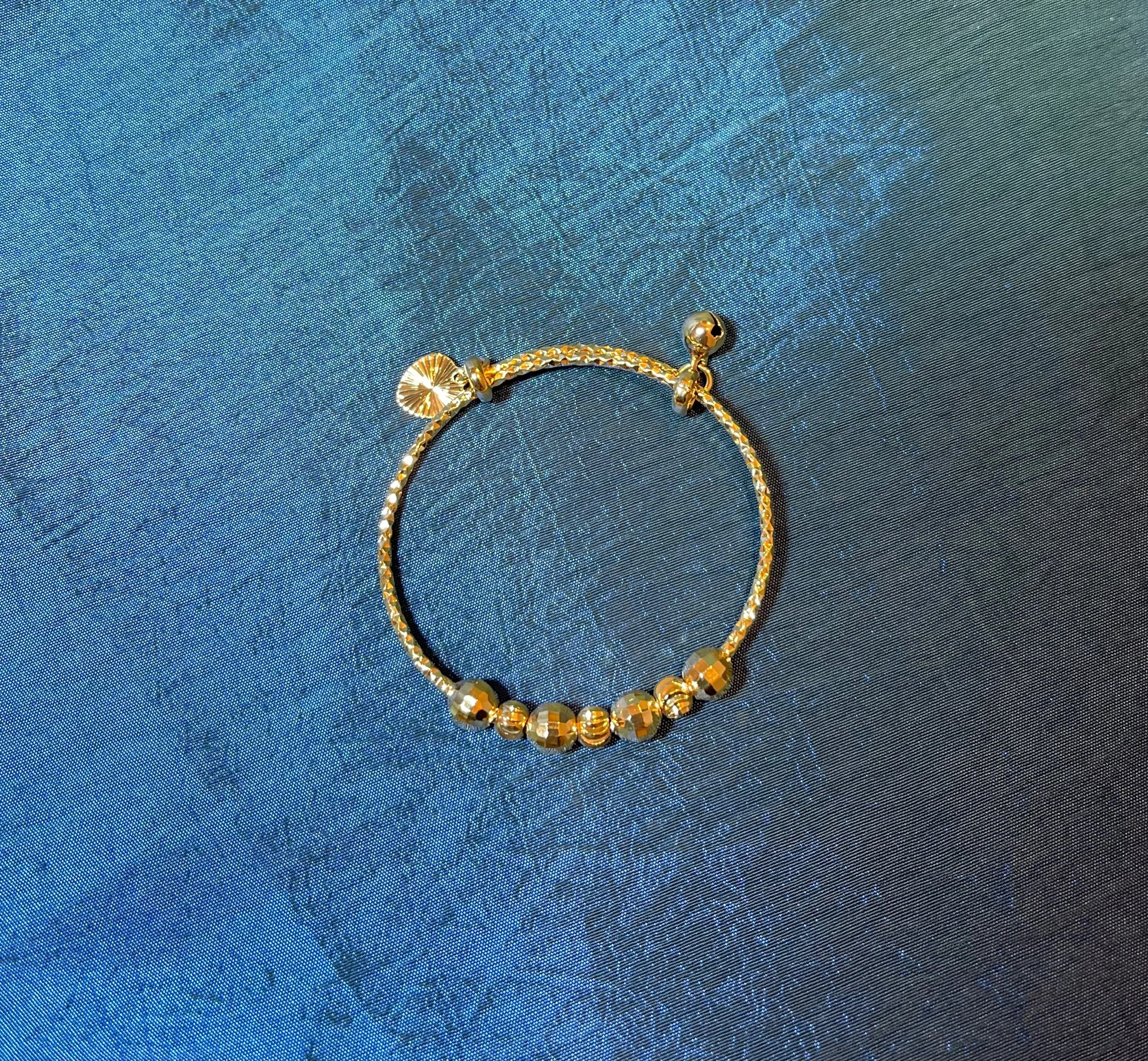 9CF5F899-2DB7-43F7-A072-0DEEE9FB295D