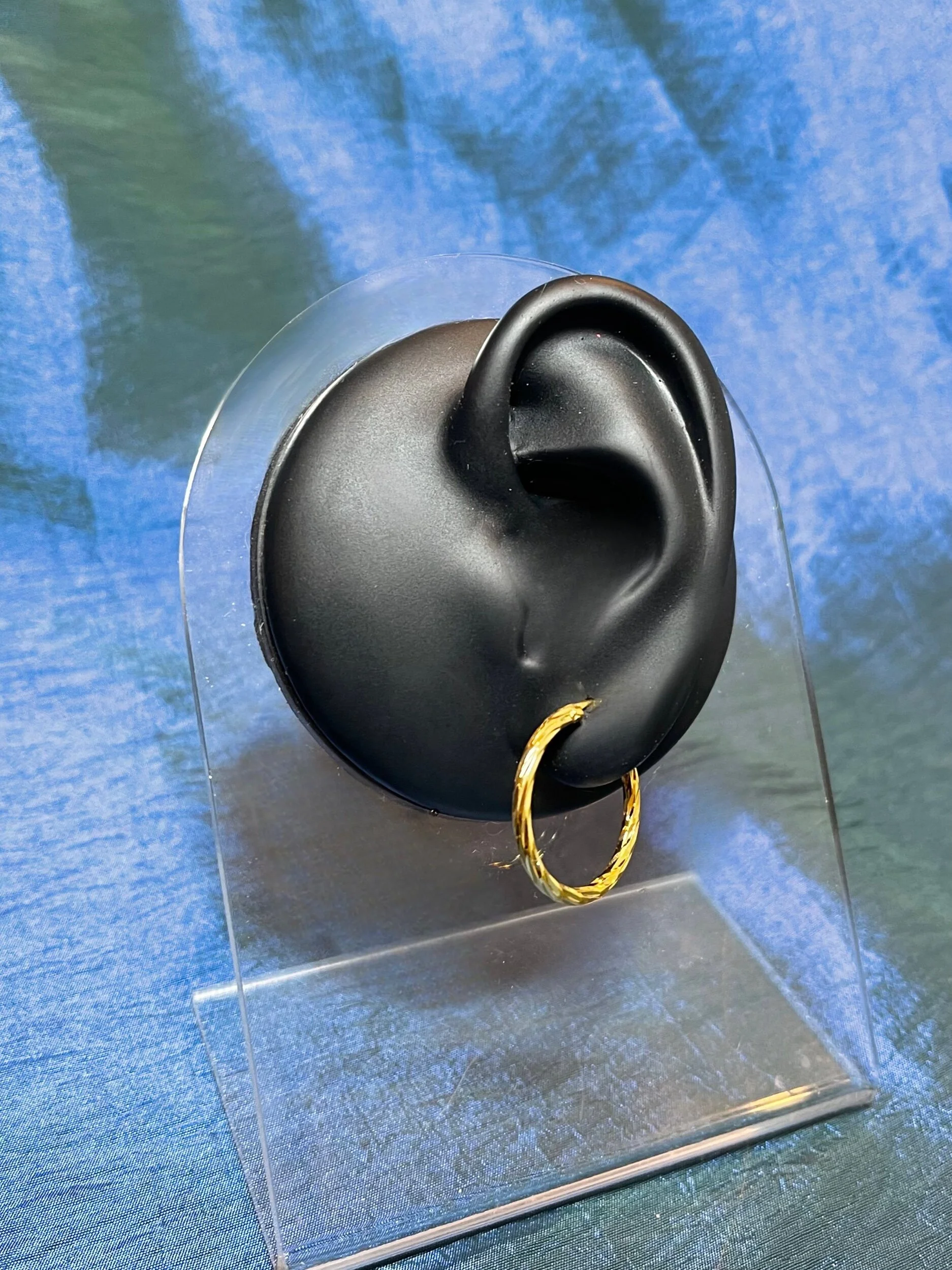 32D2A45F-FFBD-4D0C-AFF4-54B3EE01C5AC