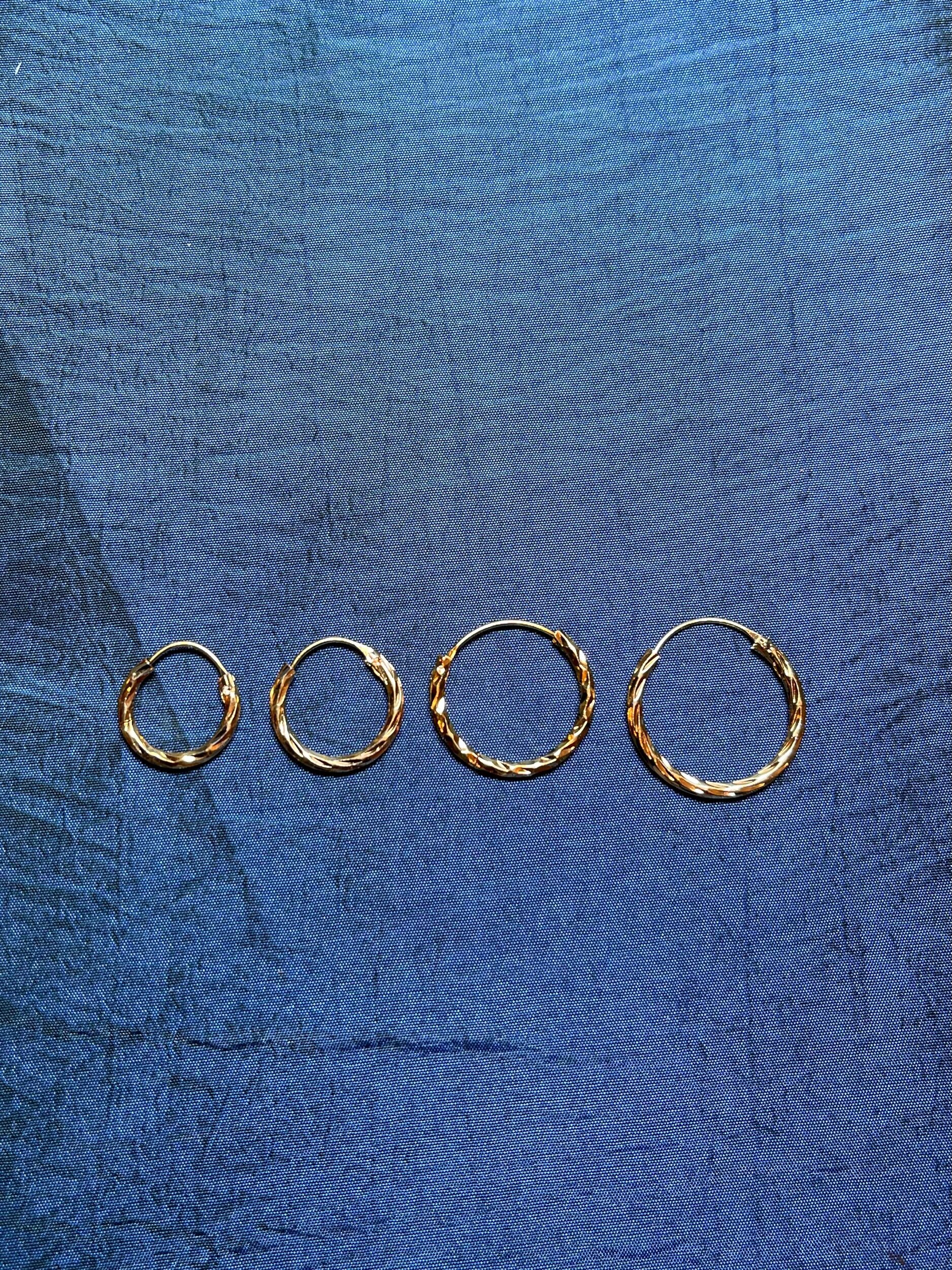 37A8B472-E44F-4590-9566-933E1D414C6B