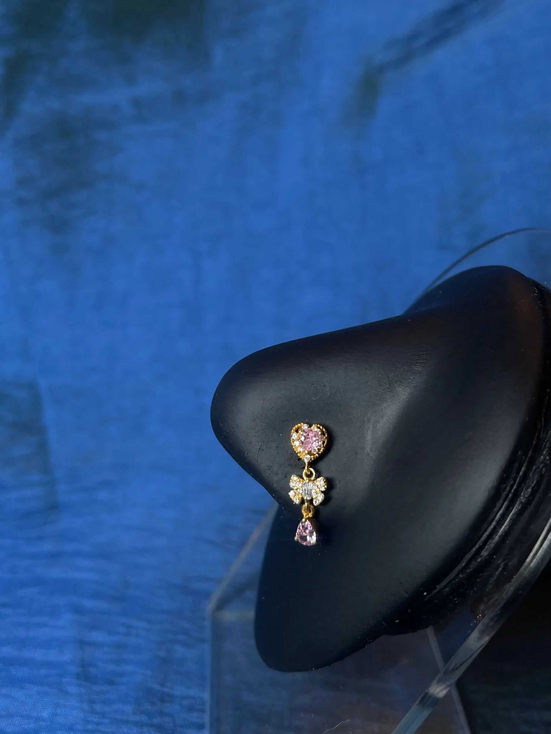 DCA52336-5FCA-48A5-8106-B9DD7E4190A4