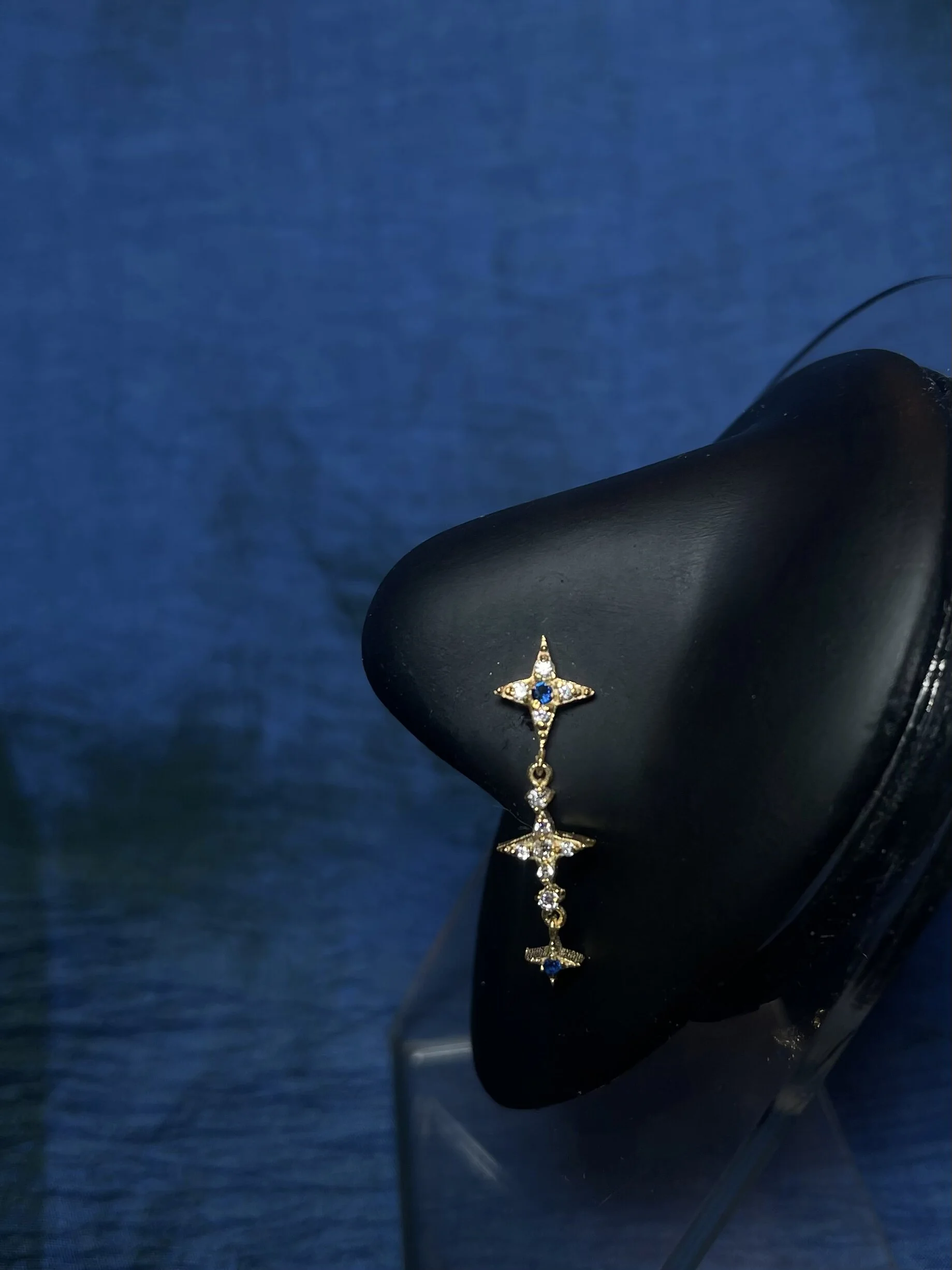 DE561D7F-48BE-4E7F-9FC4-F6E2725E8DA3