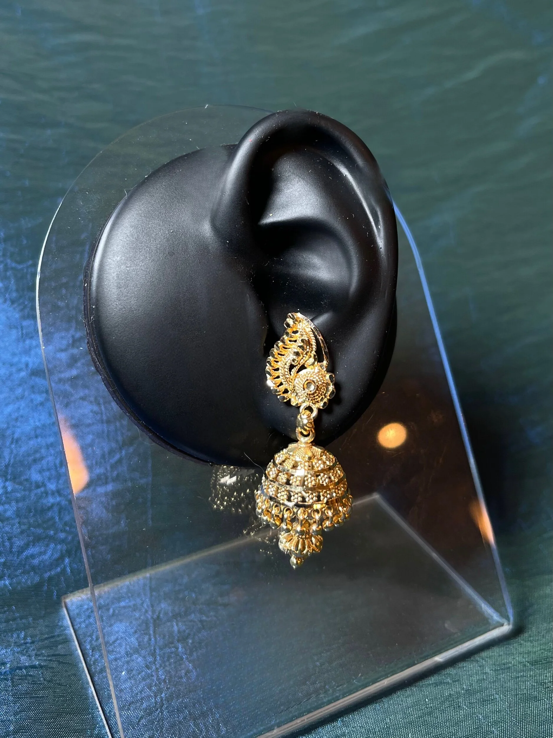 105E115A-62C5-4445-BA85-AC56A4C34BCA