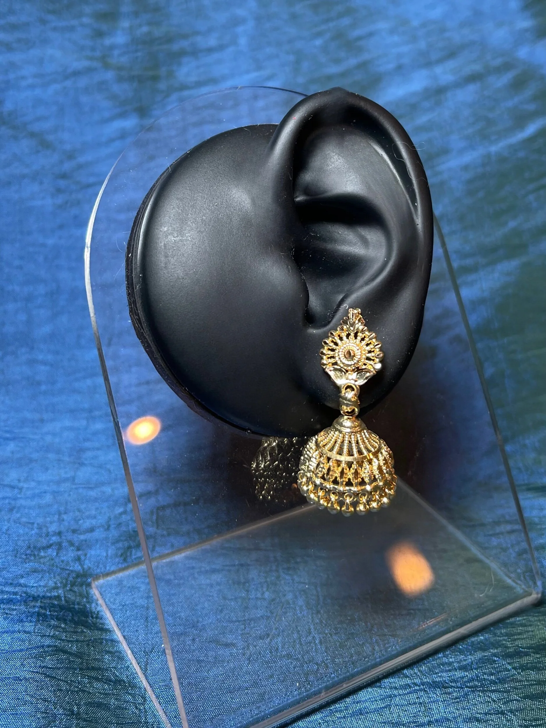 F633C7E4-6FFD-4E62-8159-8DF9D88C81F8