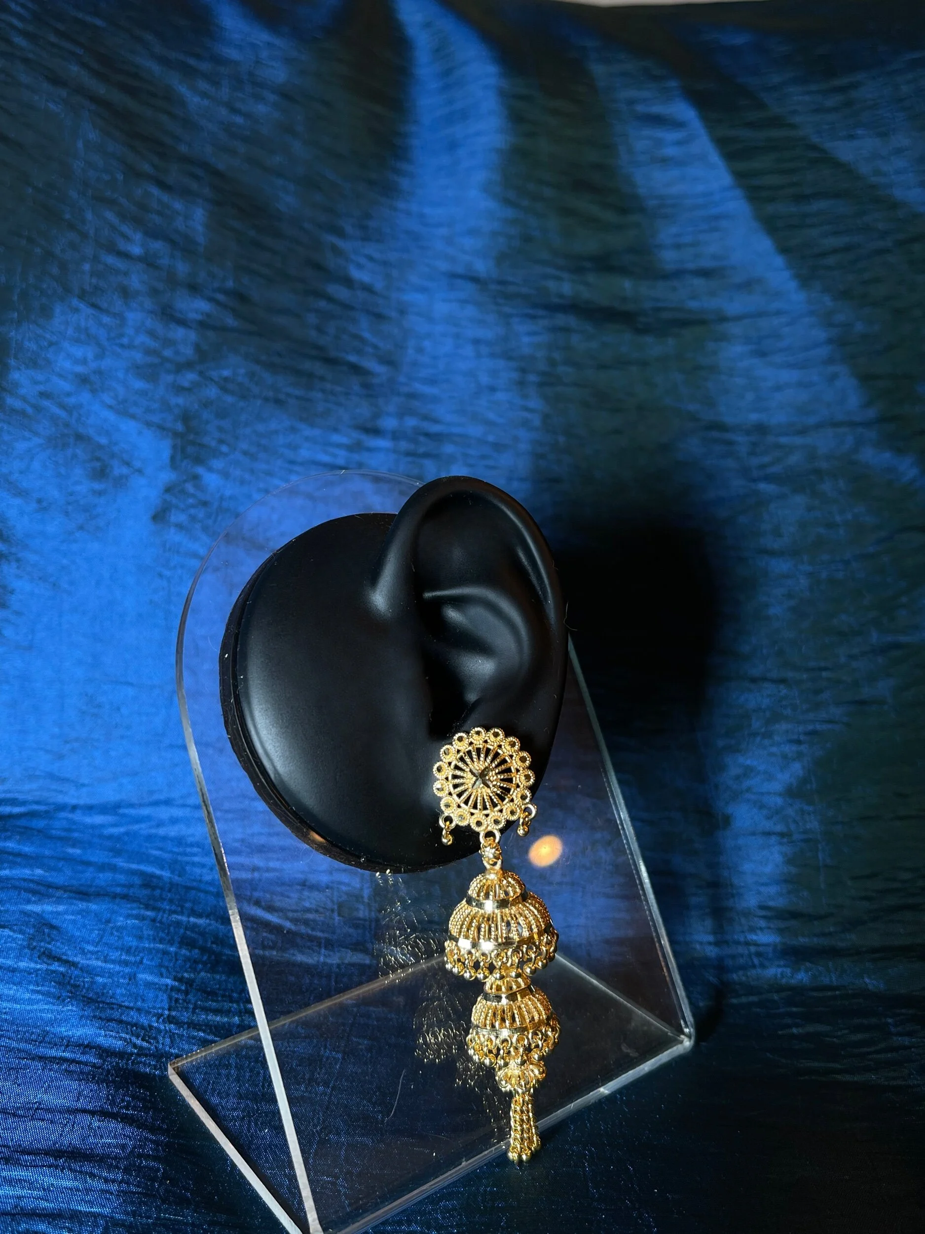 4DBF4E44-7479-41CC-B6EB-A8C2FEBB7BAC