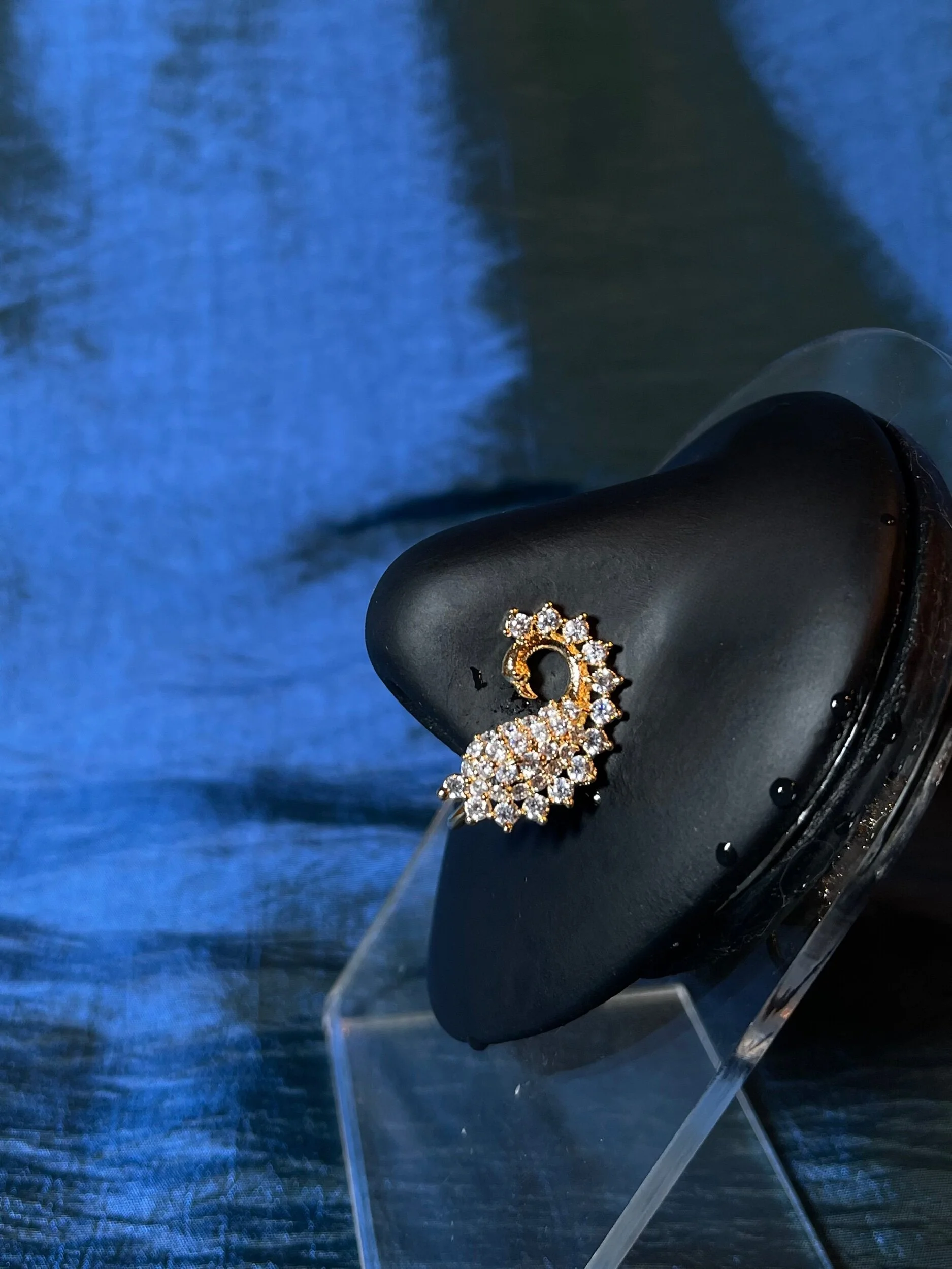 0EFDAB35-DAAA-4374-ABED-64C15ED393D8