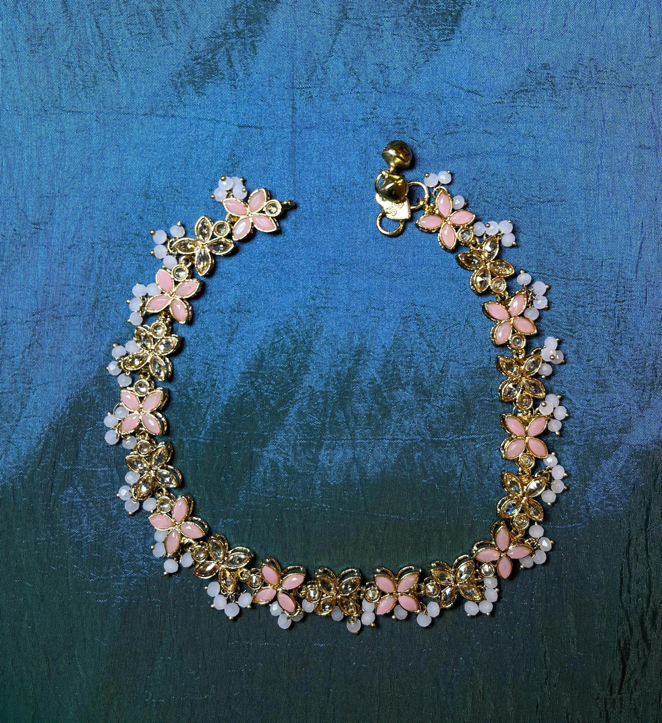 1BC469B9-4BE0-49F0-B99A-384D0983AC2B