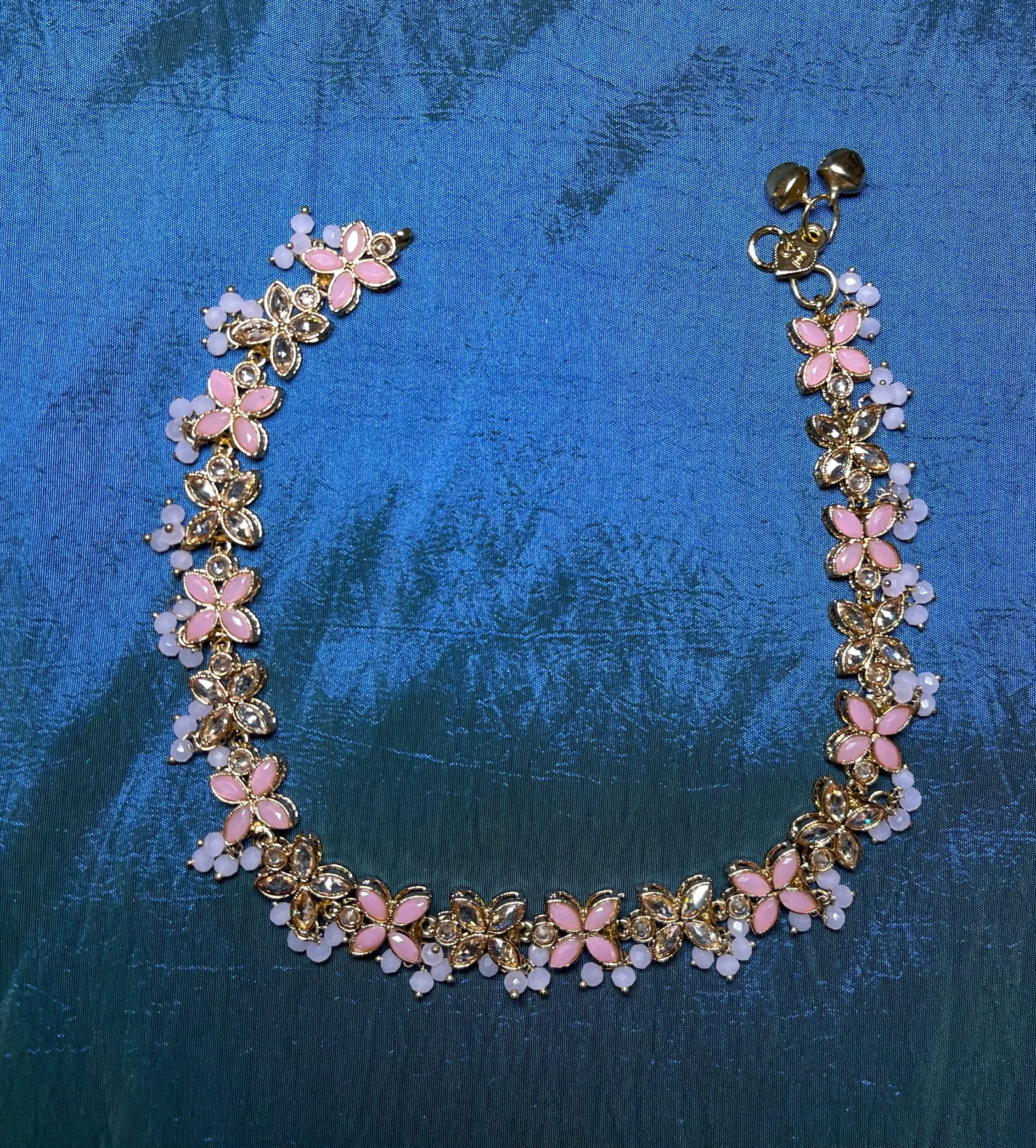 3EF3C3BC-CDDC-4207-9A38-F8B653C8780A