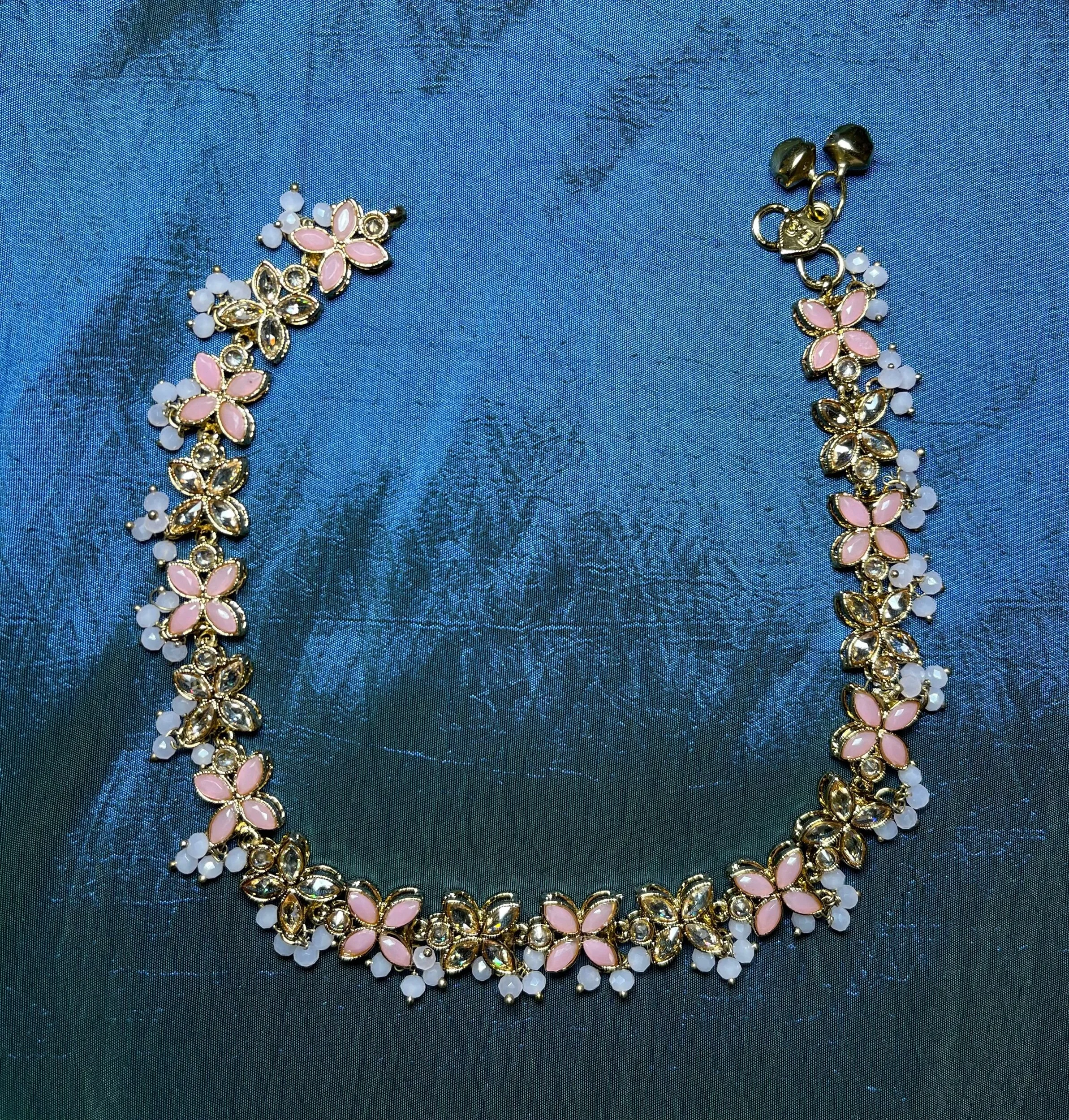 CE1BD606-5AEE-40C7-ABBE-C4E1FB58560E