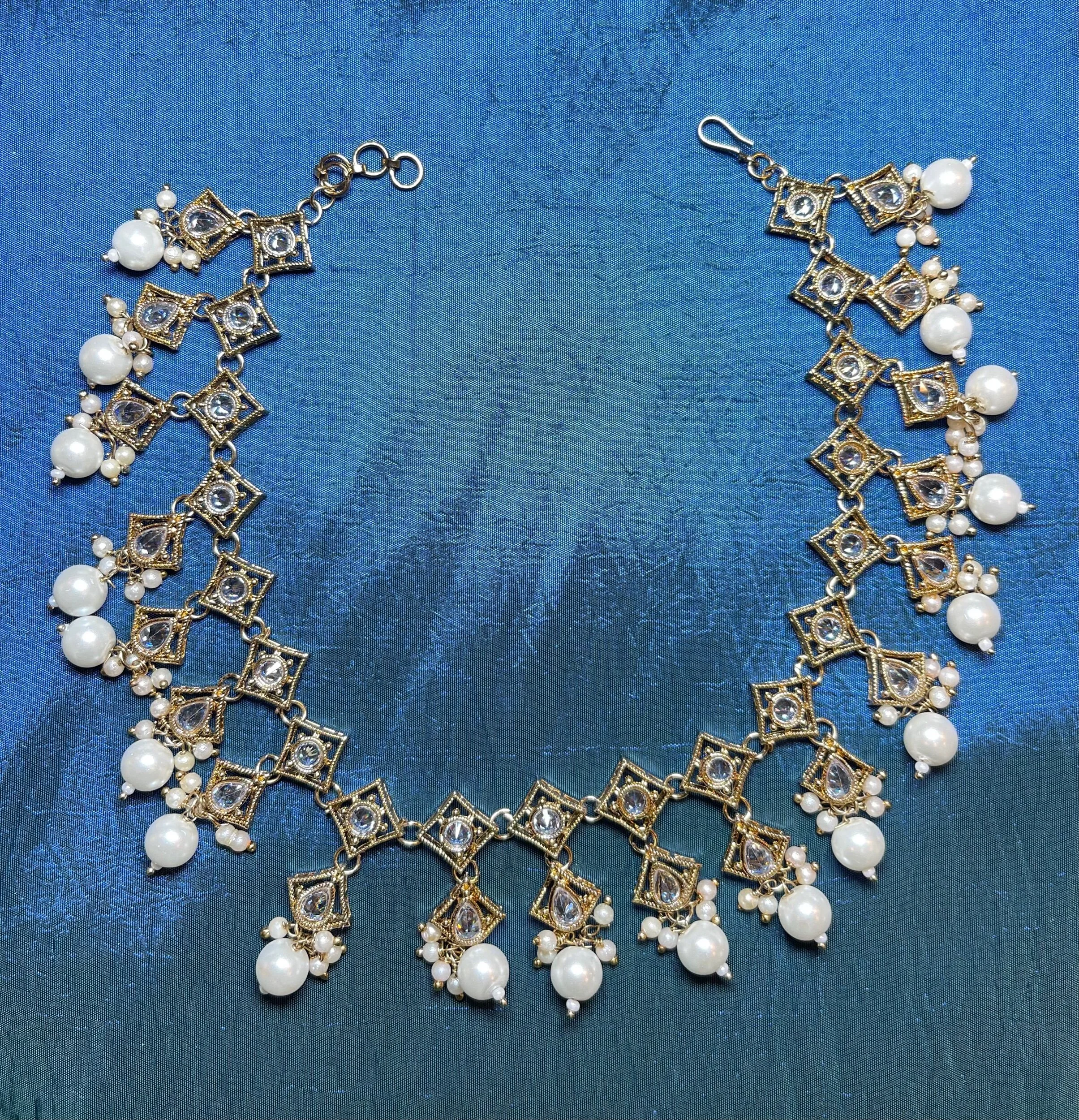 18B1D0AA-7B30-4612-B4A1-34123AF446B9