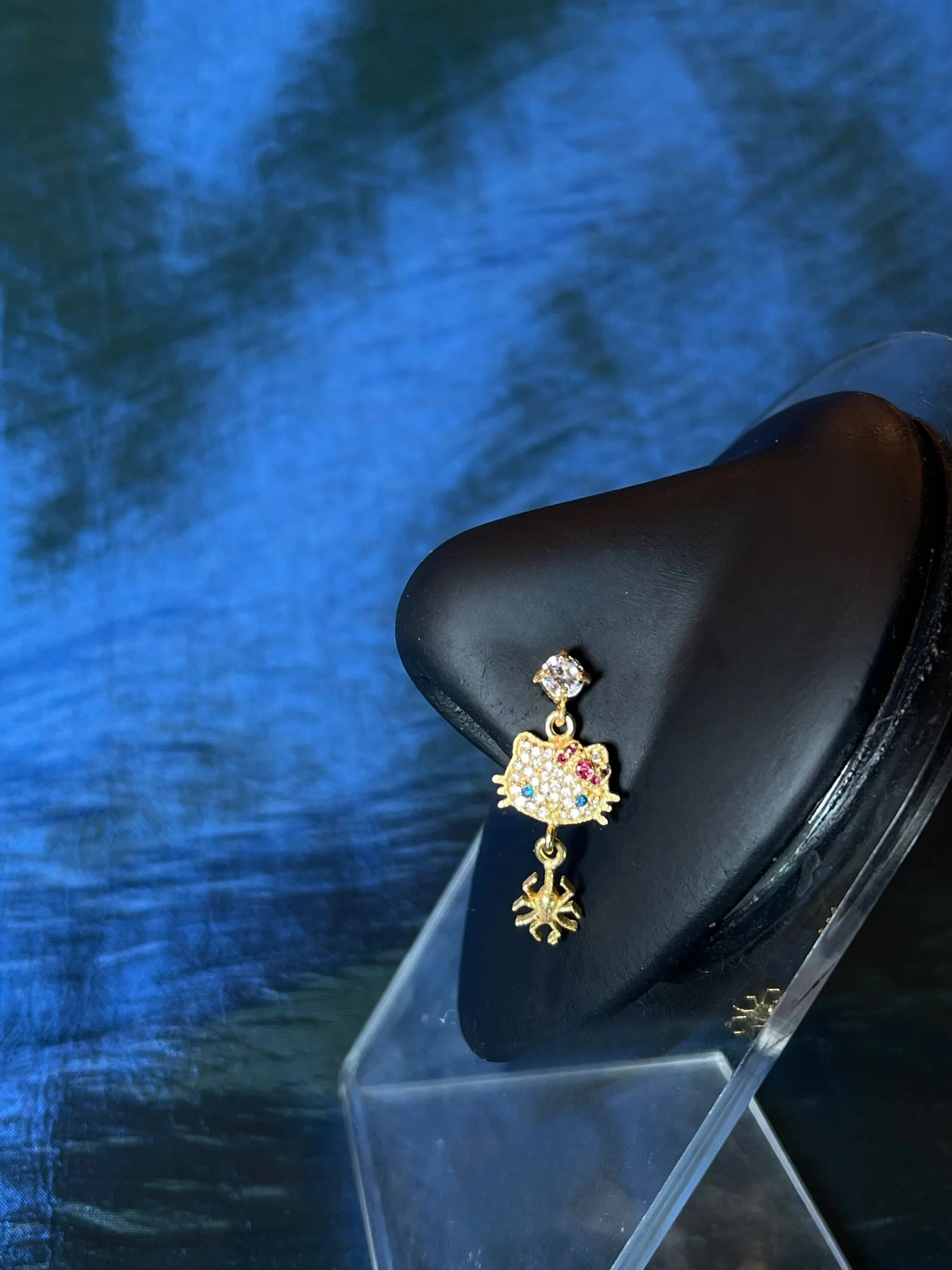 0765018B-38EE-47AA-AD7F-0DD3C1354939