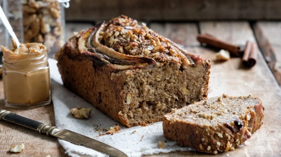 Nydelig saftig bananbrød!