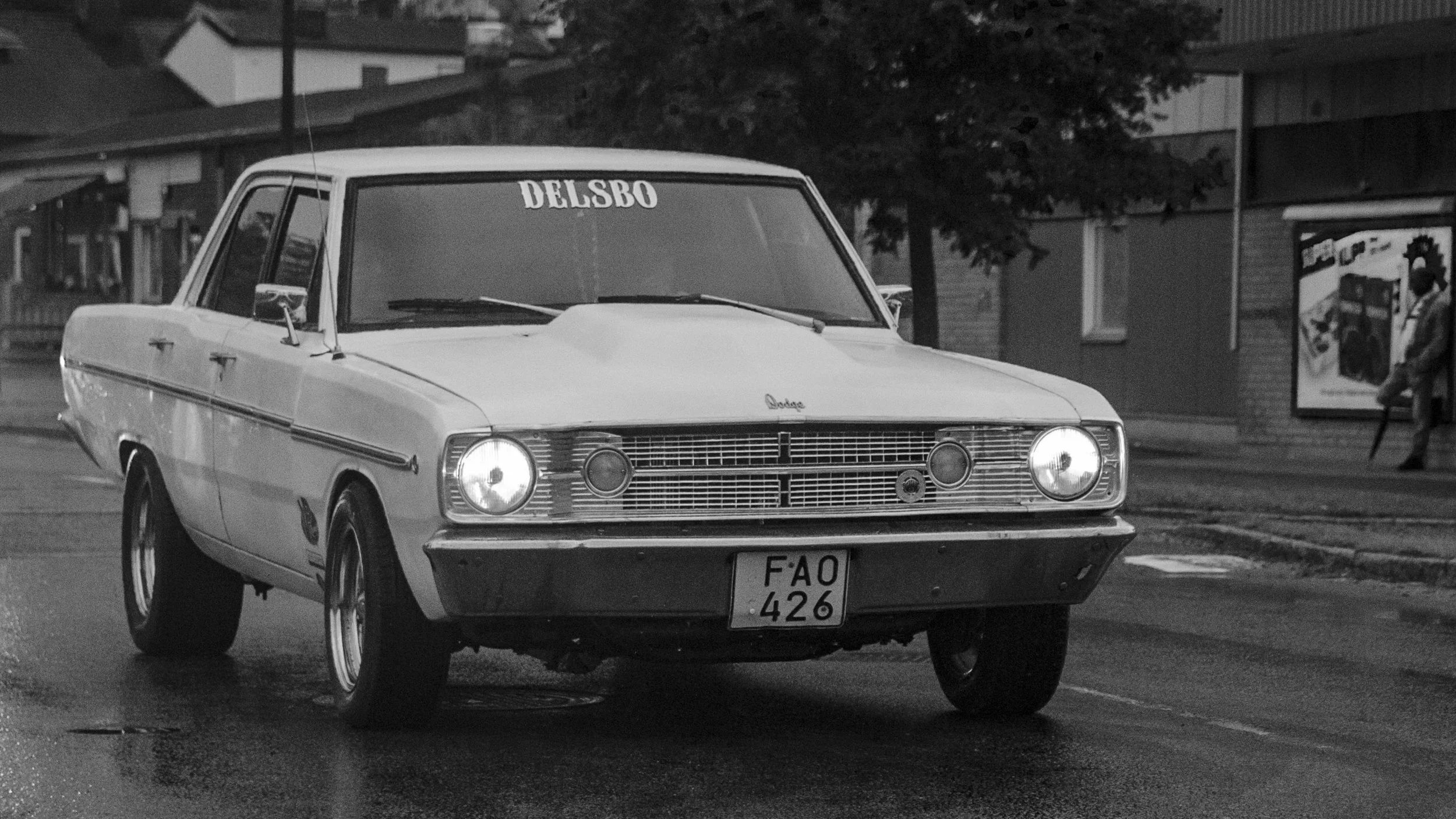 Filling up the Trunk: Delsbo Cruise Night Photos 