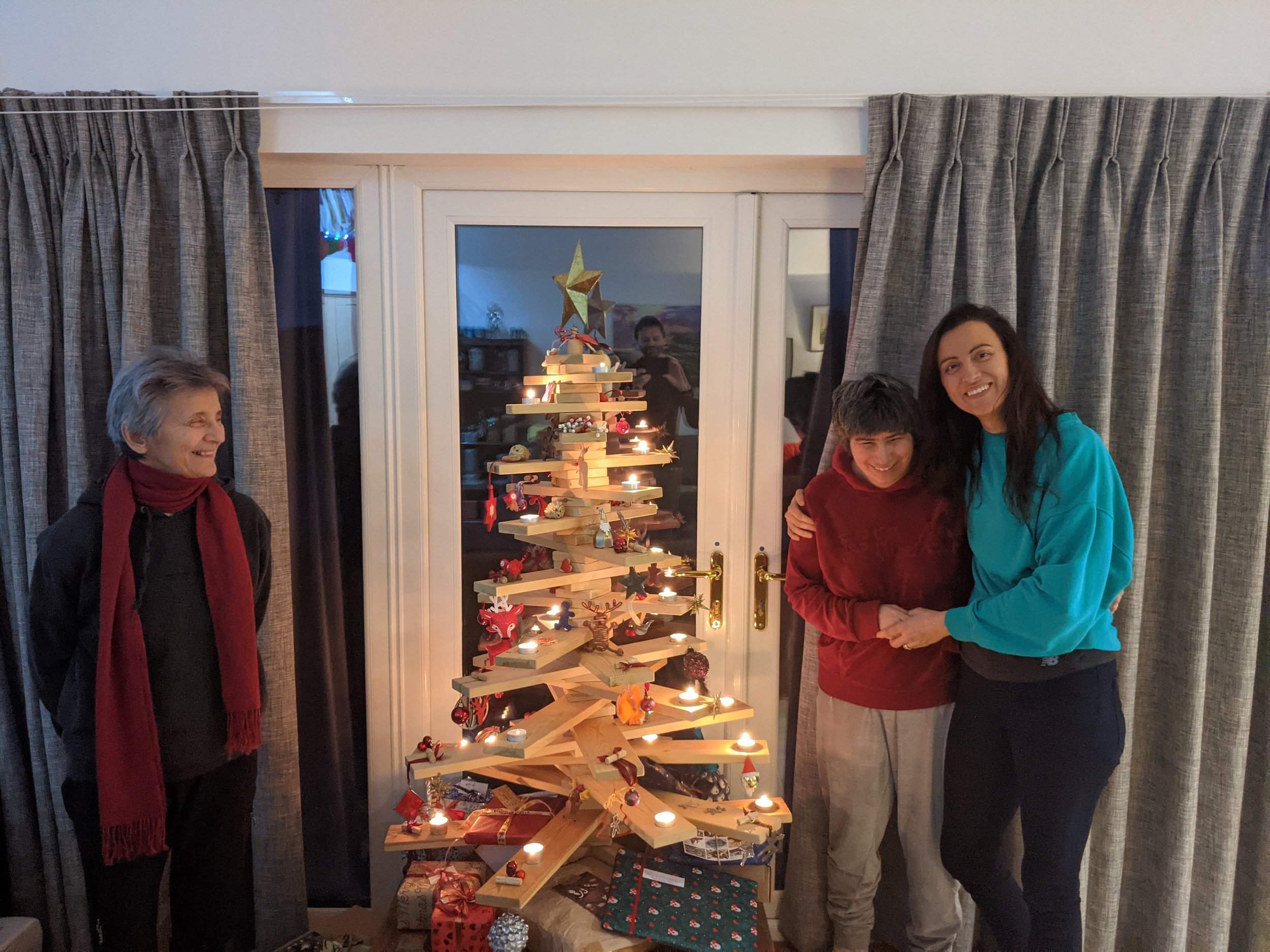 Kim enjoying a sober Christmas in 2020 with her mum and sister Pippa. Photo Kim Willis.JPG