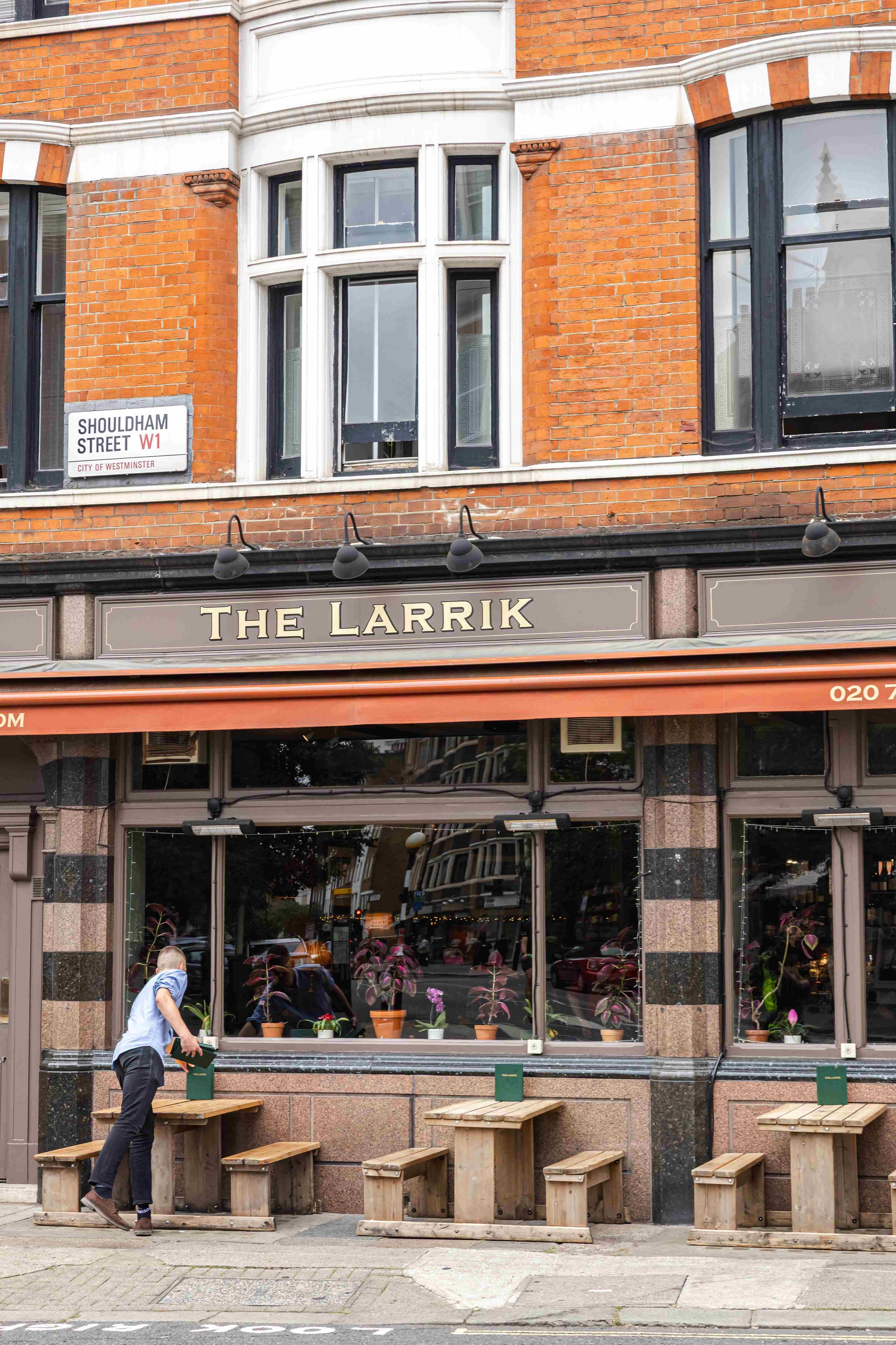 larrik outside.jpg